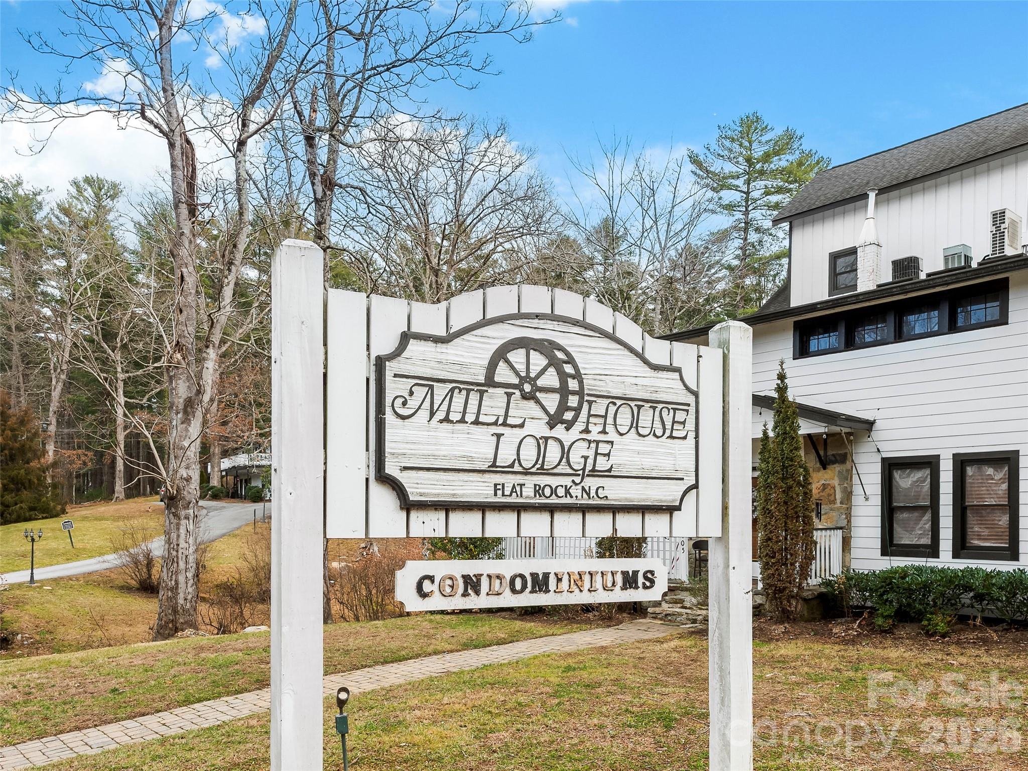 130 Old Mill Road #223 — Flat Rock