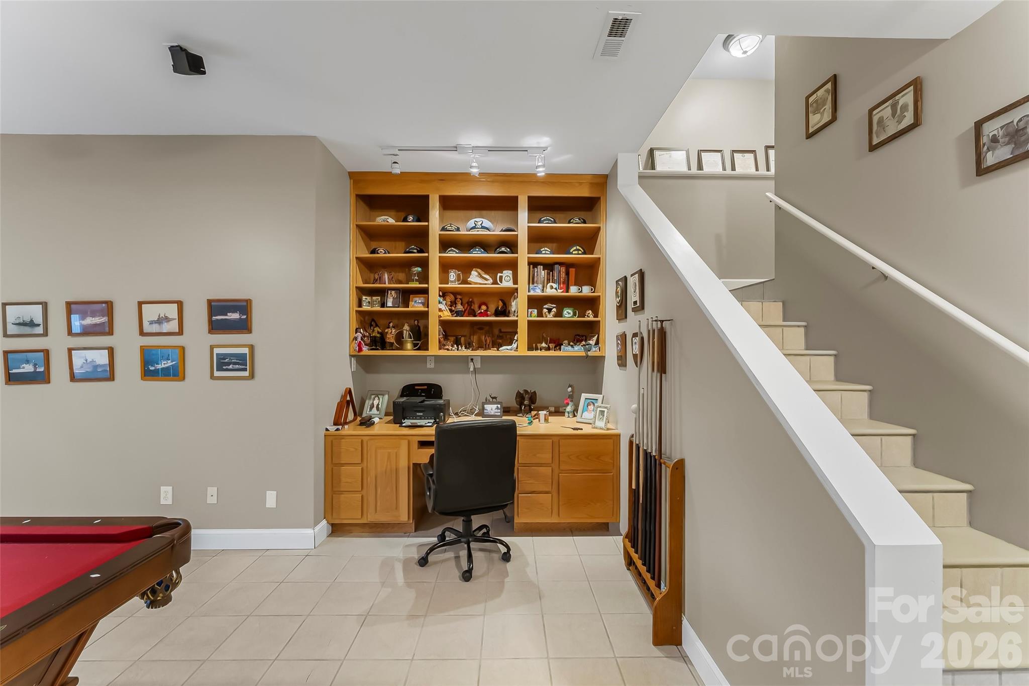 1726 Waterford Way — Morganton