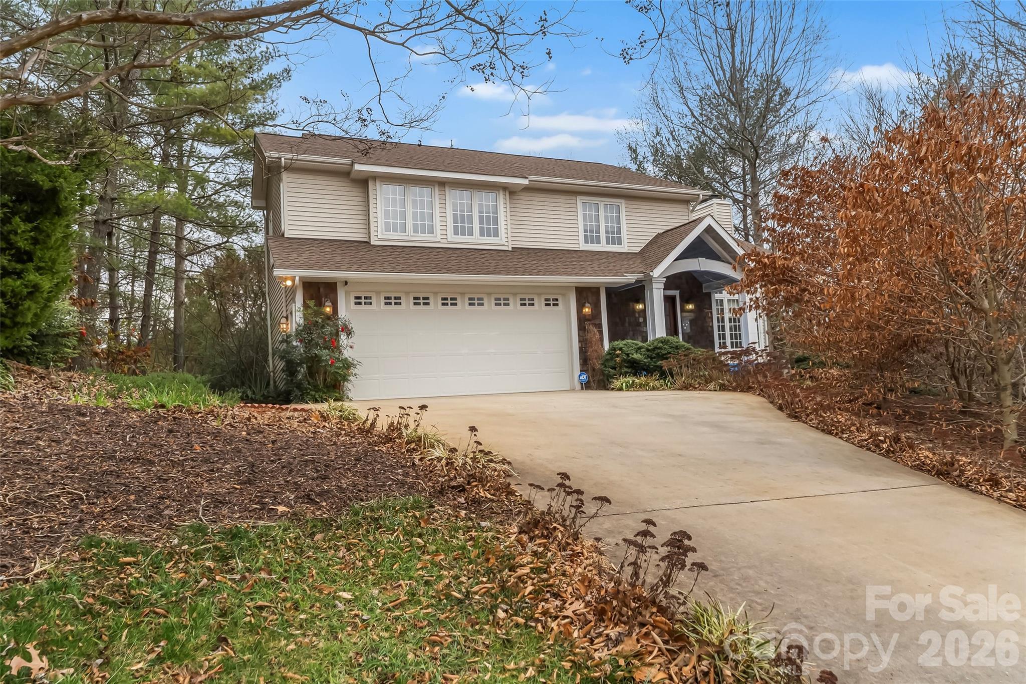 1726 Waterford Way — Morganton