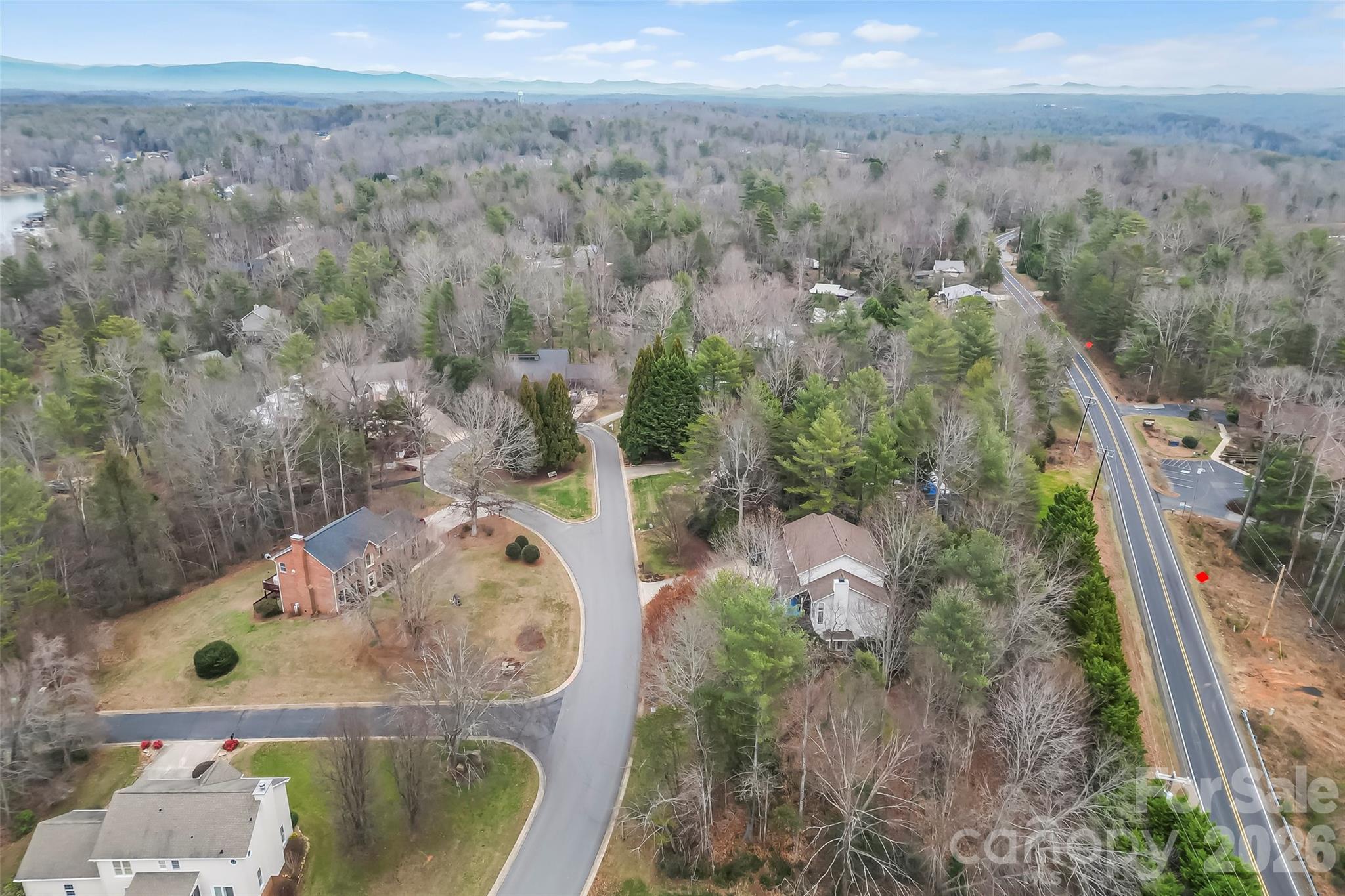 1726 Waterford Way — Morganton