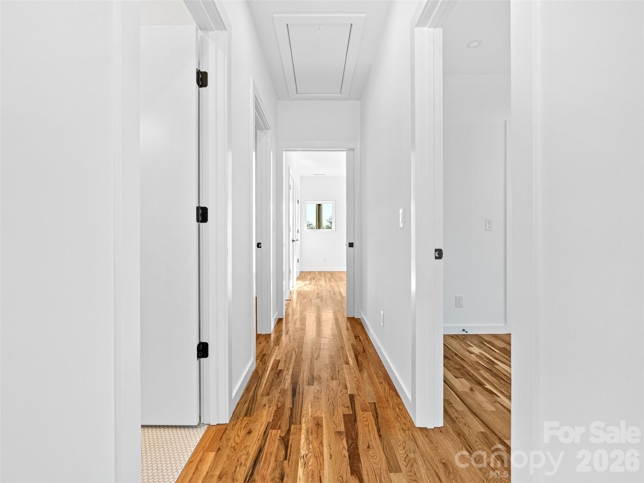 171 Houston Place — Asheville