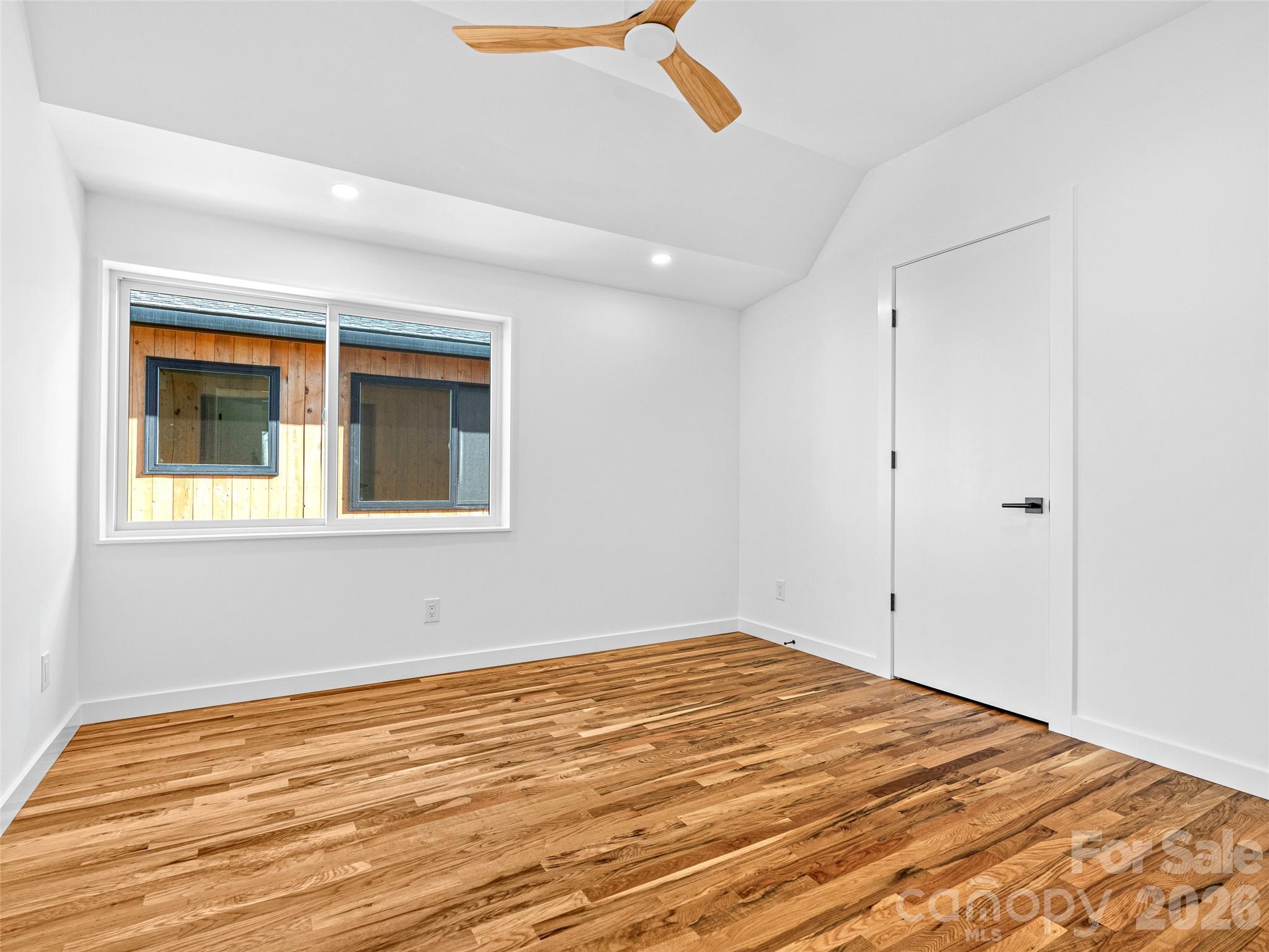 171 Houston Place — Asheville