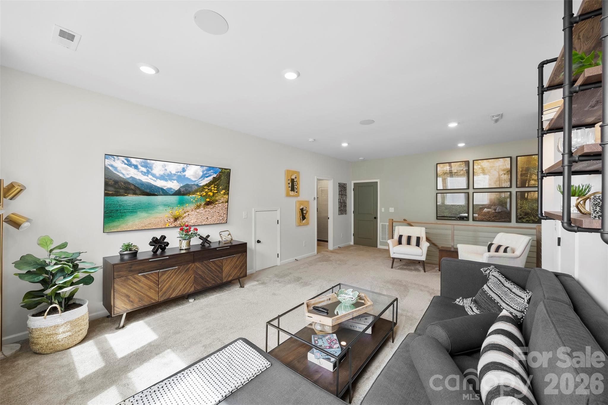 6343 Southgrove Street — Charlotte