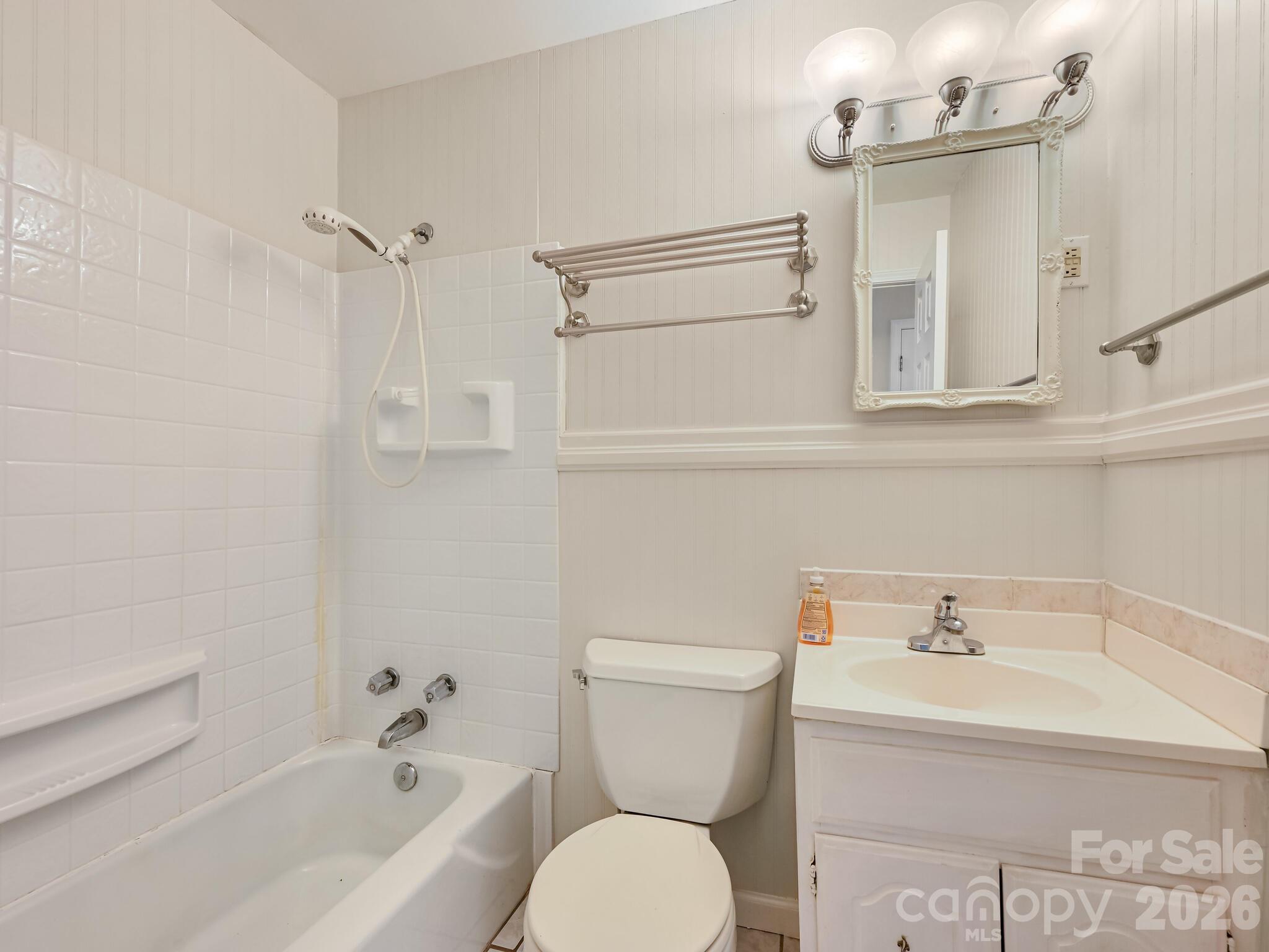 651 Case Cove Road — Candler
