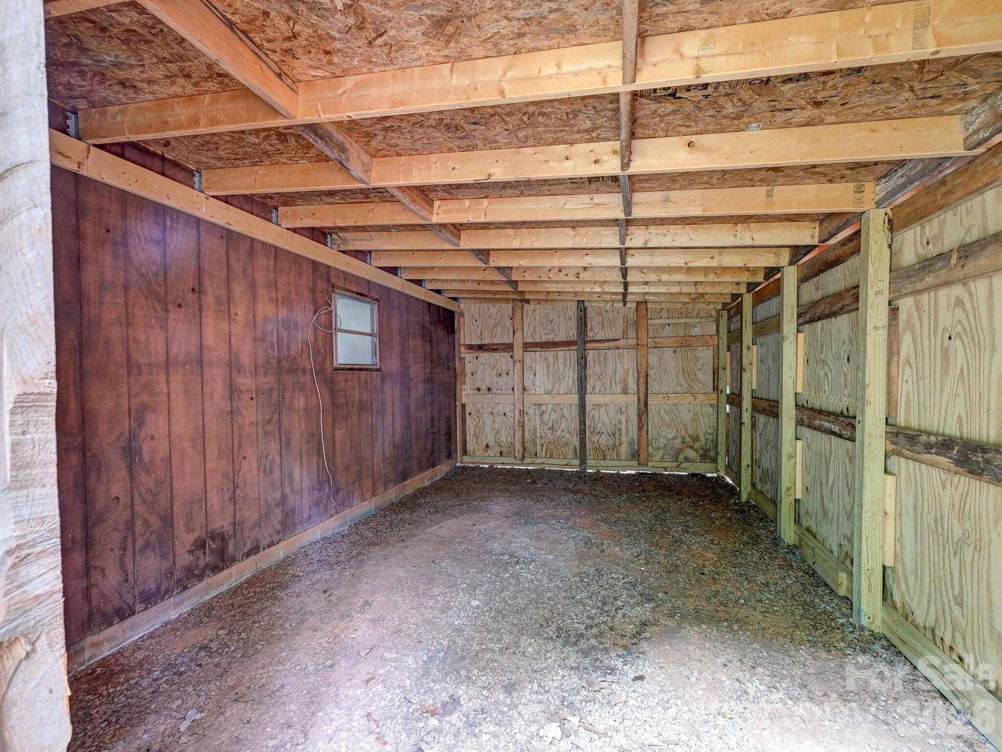 651 Case Cove Road — Candler