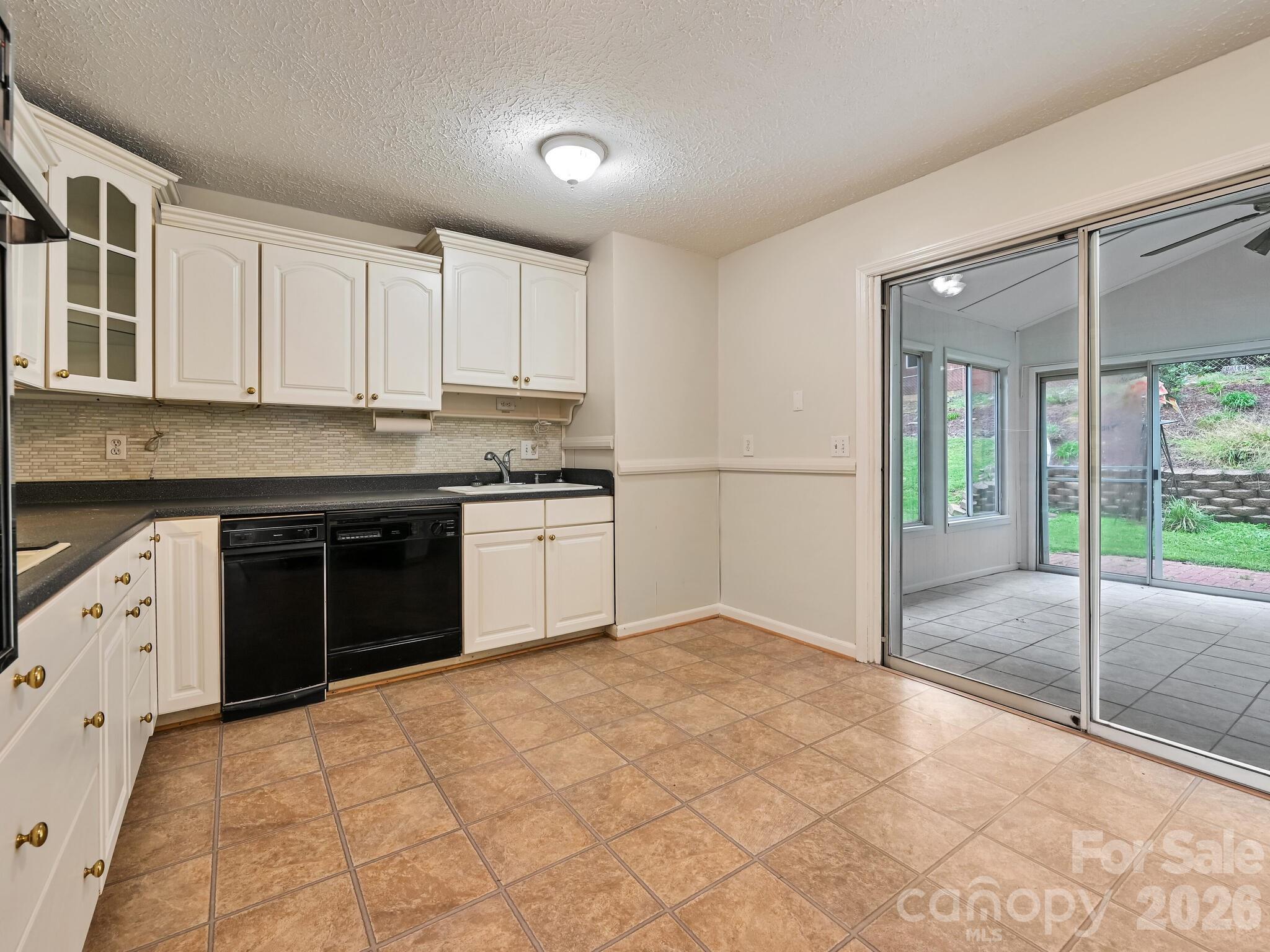 651 Case Cove Road — Candler