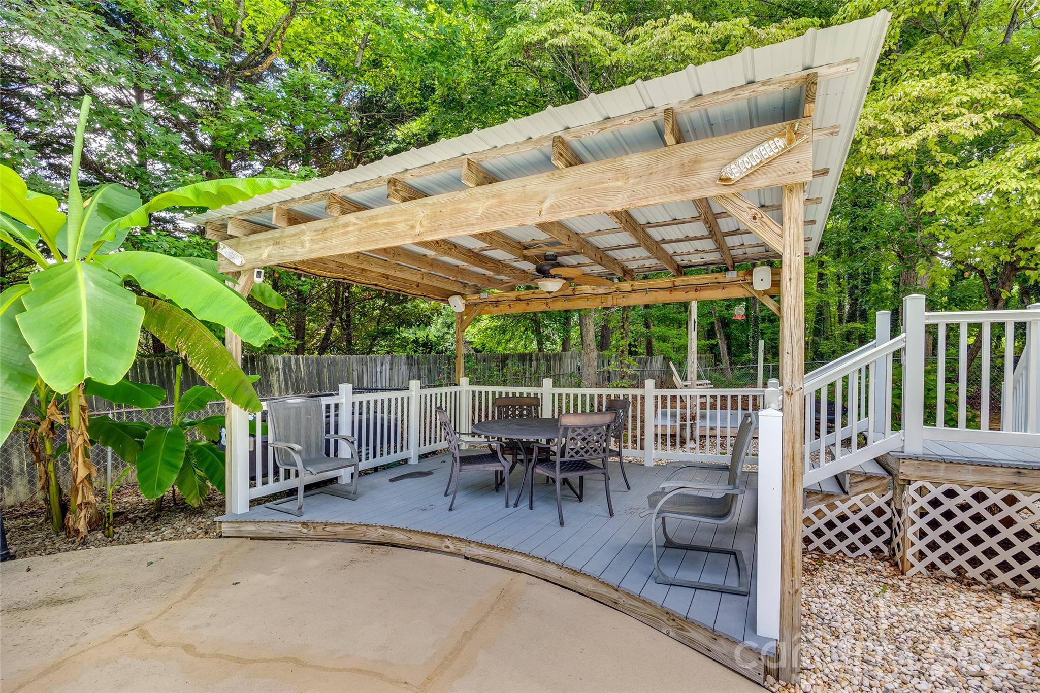 109 Falling Leaf Lane — Mount Holly