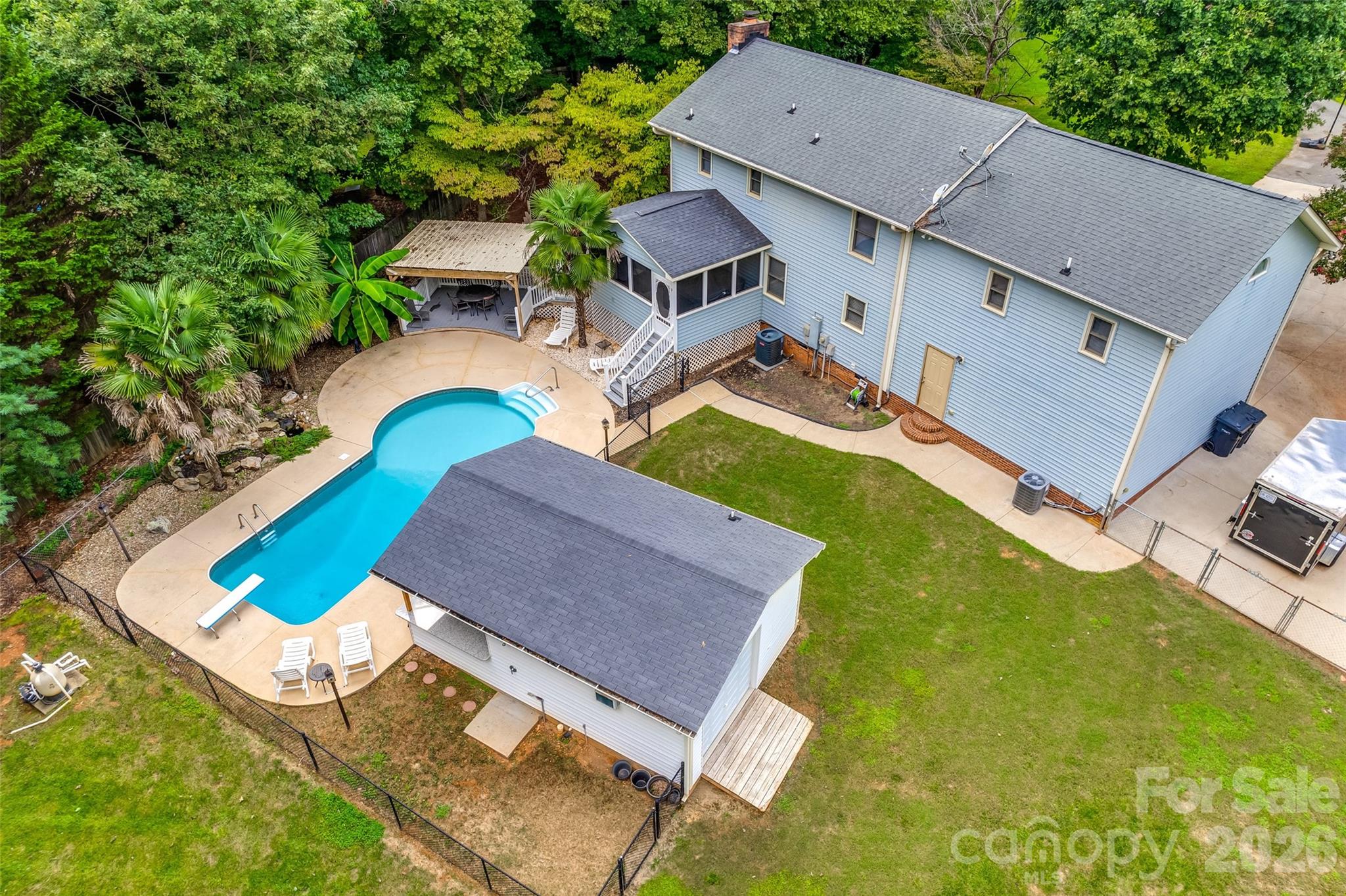 109 Falling Leaf Lane — Mount Holly