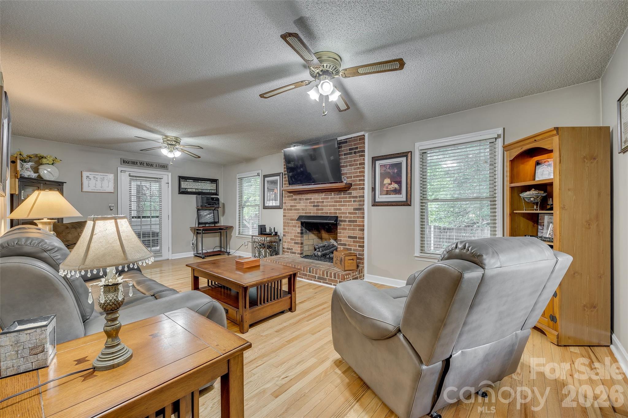 109 Falling Leaf Lane — Mount Holly