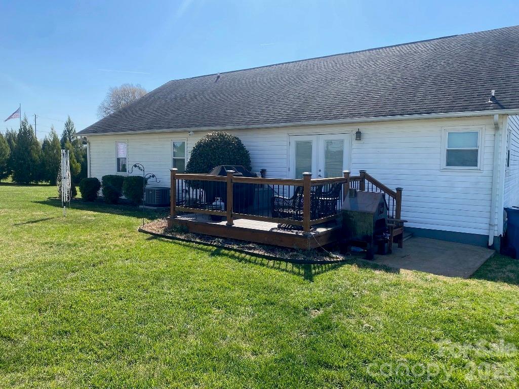 3955 Northernmistic Drive — Maiden