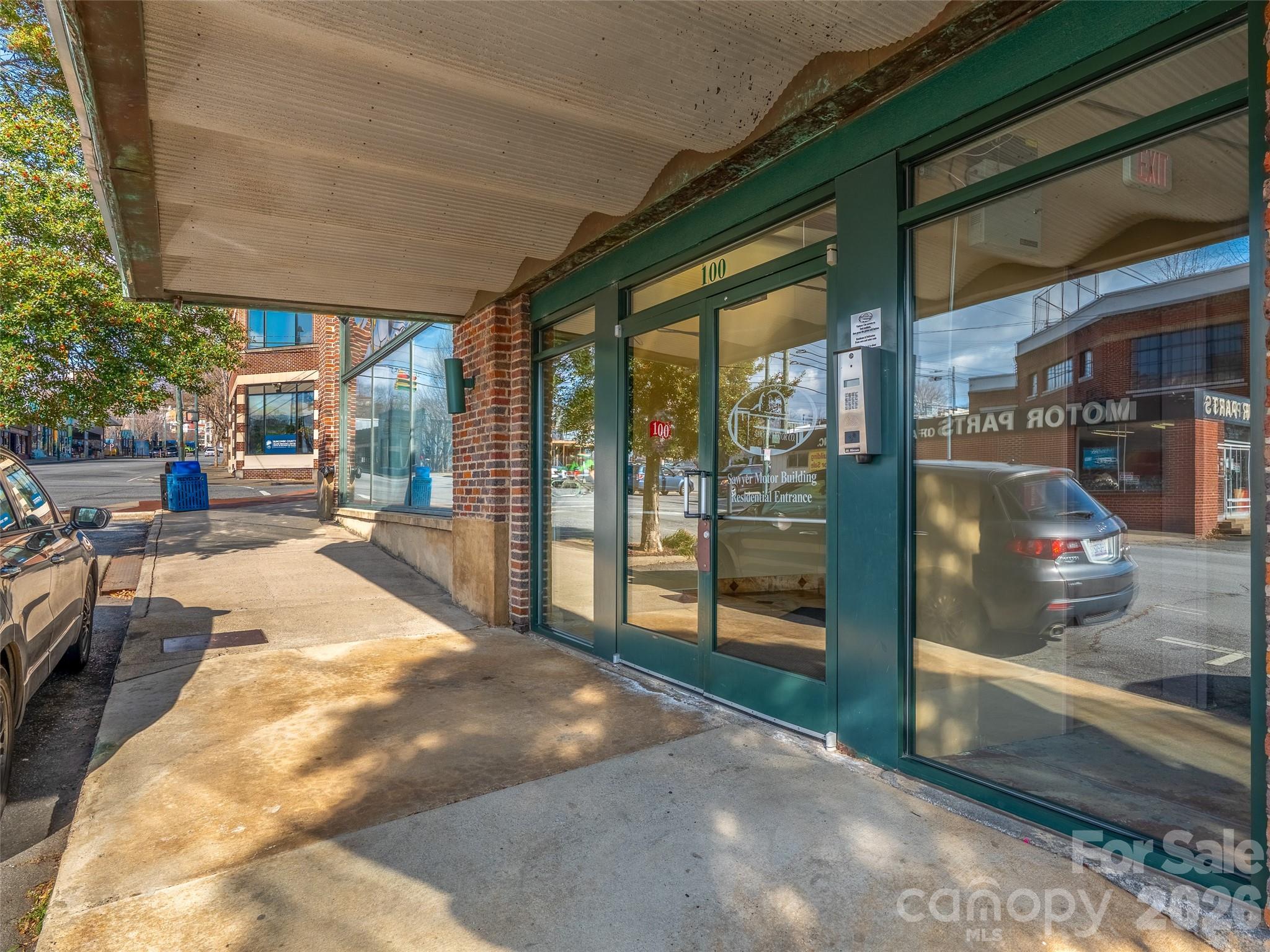 100 Coxe Avenue #408 — Asheville