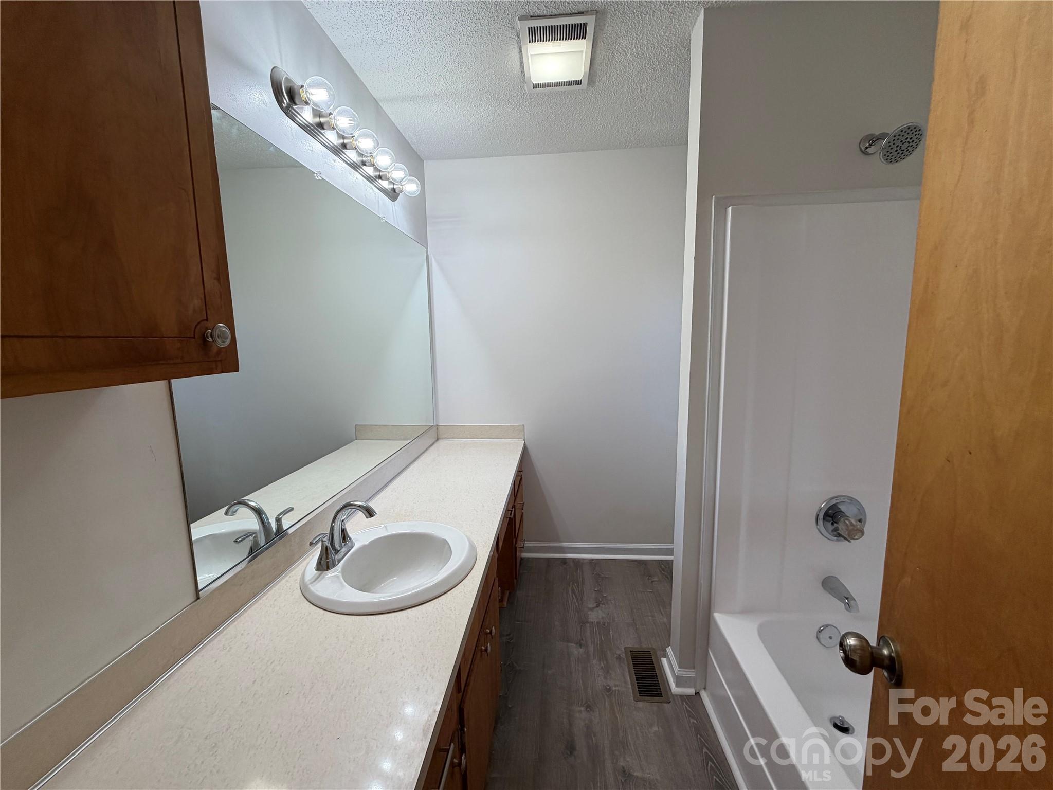 424 Holland Drive — Statesville