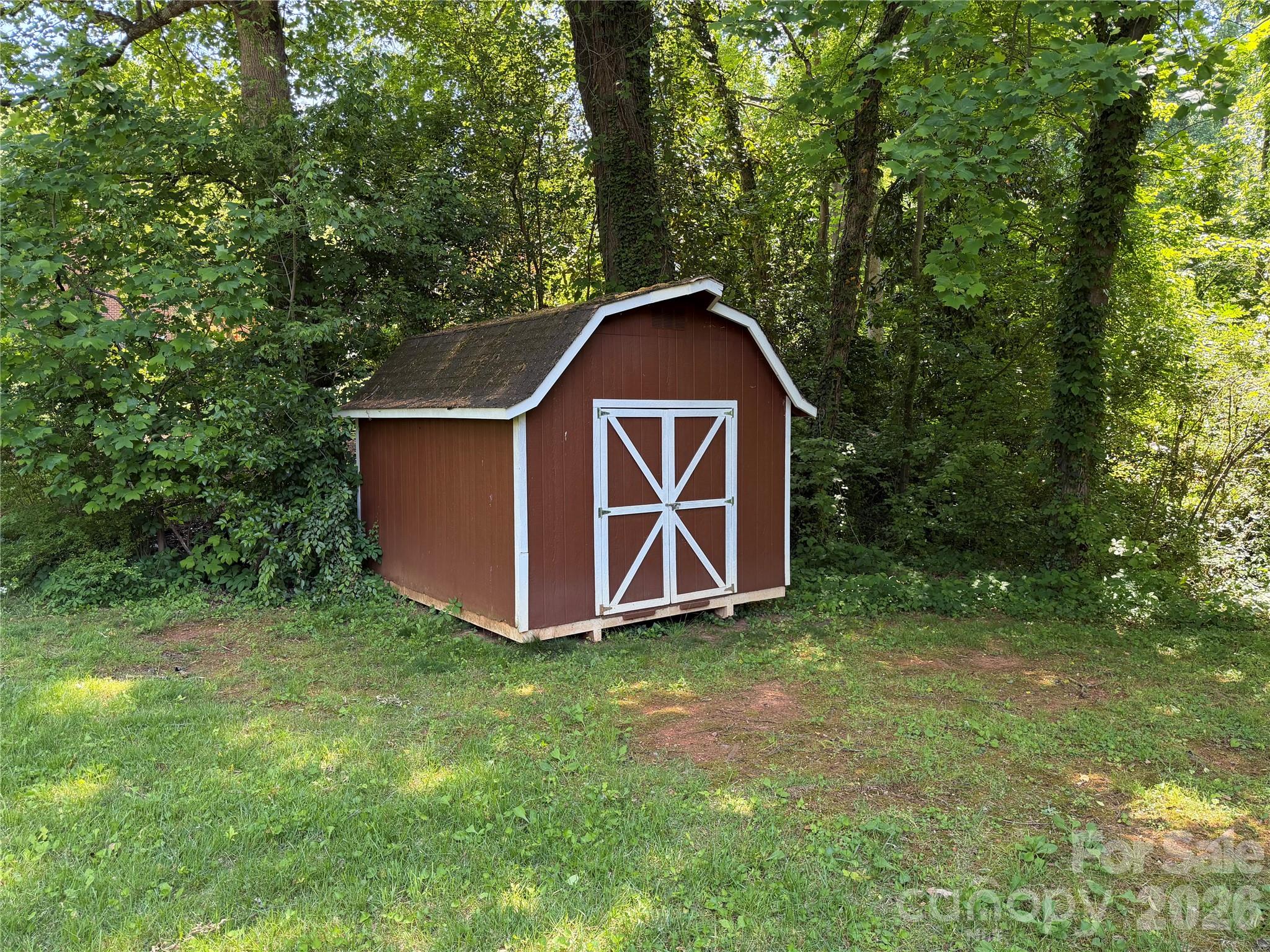 424 Holland Drive — Statesville