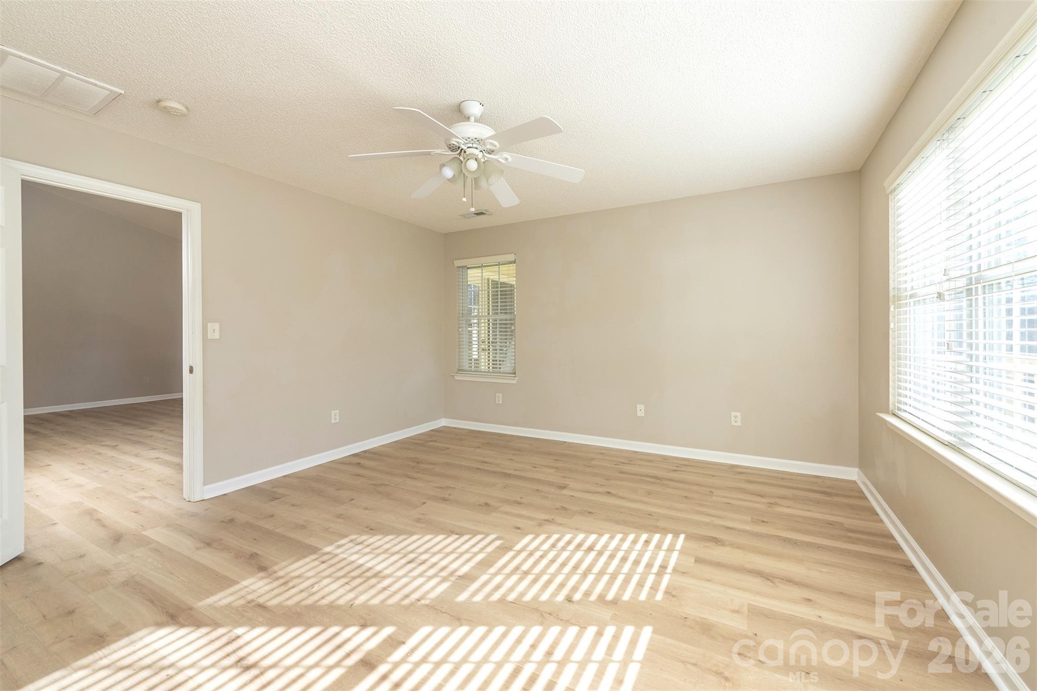 115 Creeks End Circle — Mills River