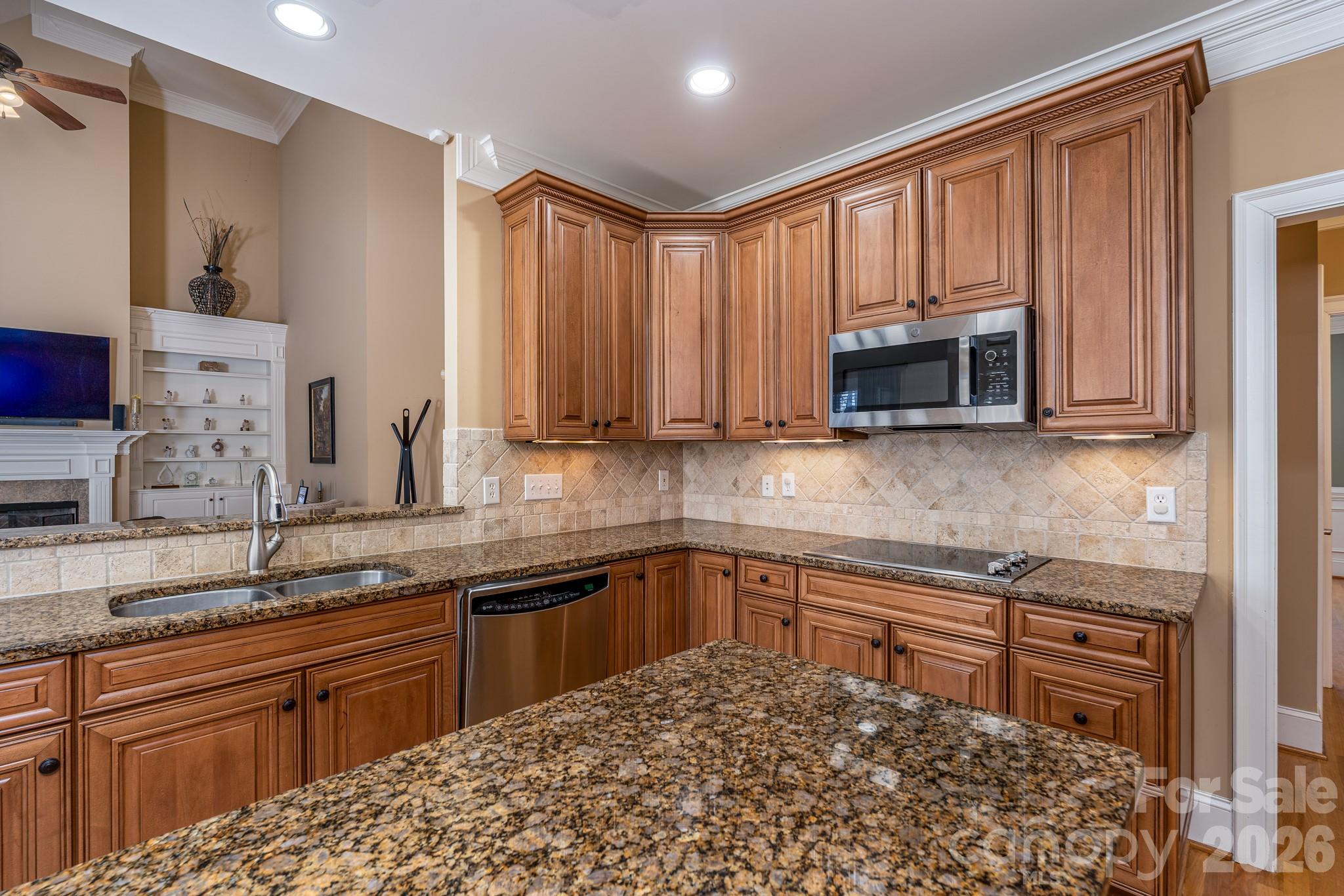 700 Waterford Glen Way — Rock Hill