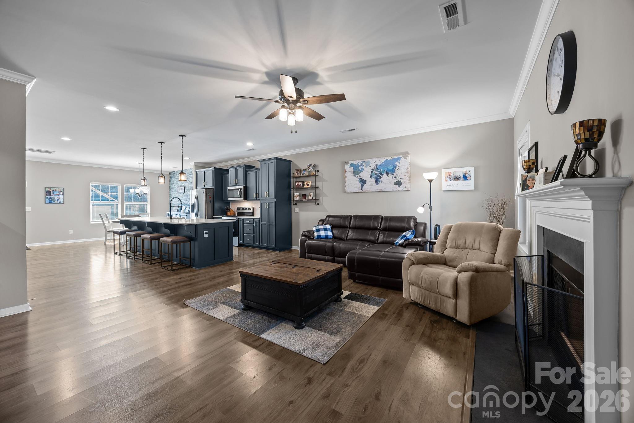 204 Old Harbor Drive — Mount Gilead