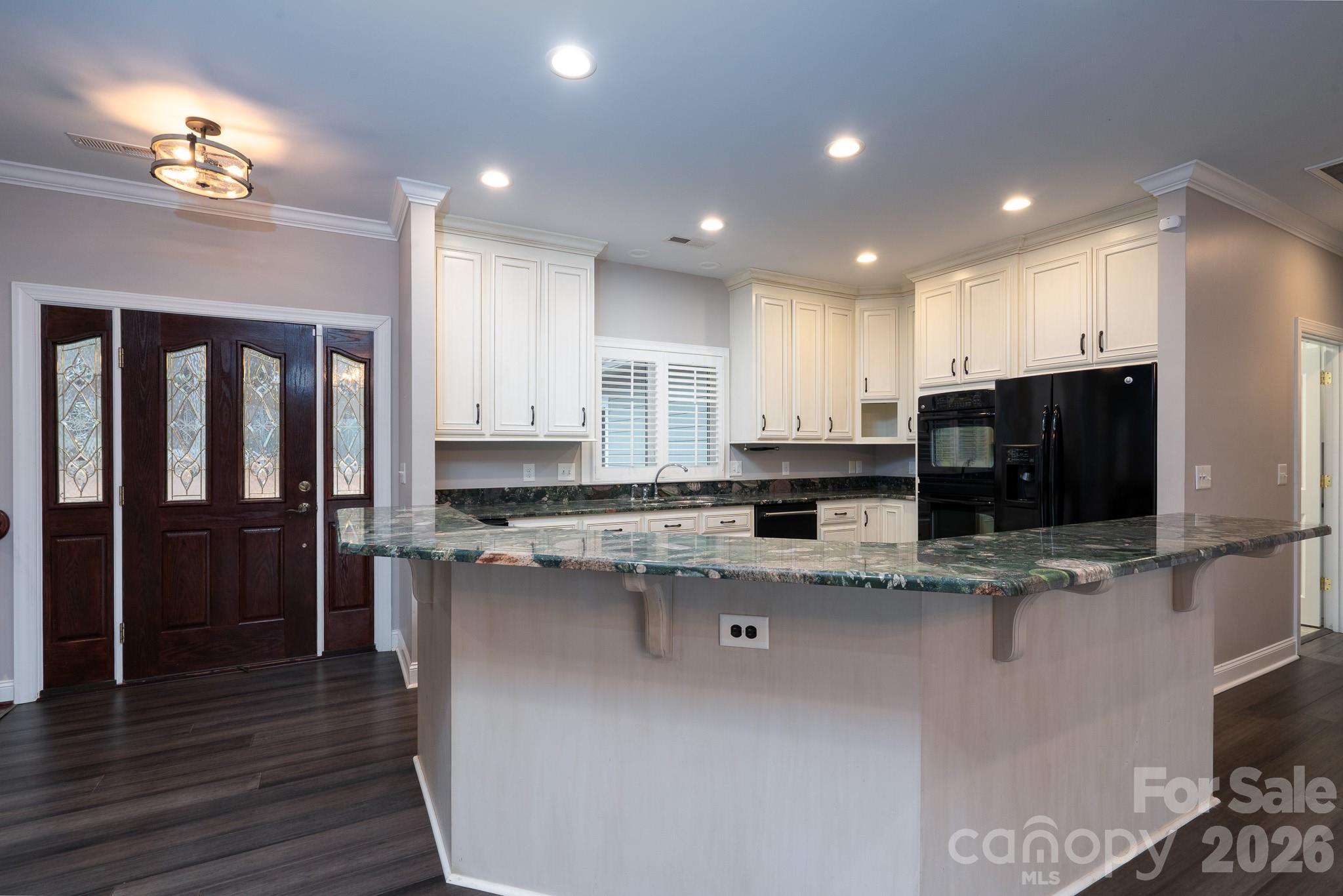 338 Plantation Way — Mount Gilead