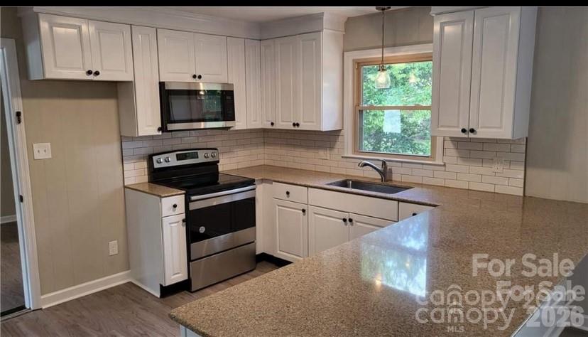 209 Azalea Road — Lancaster