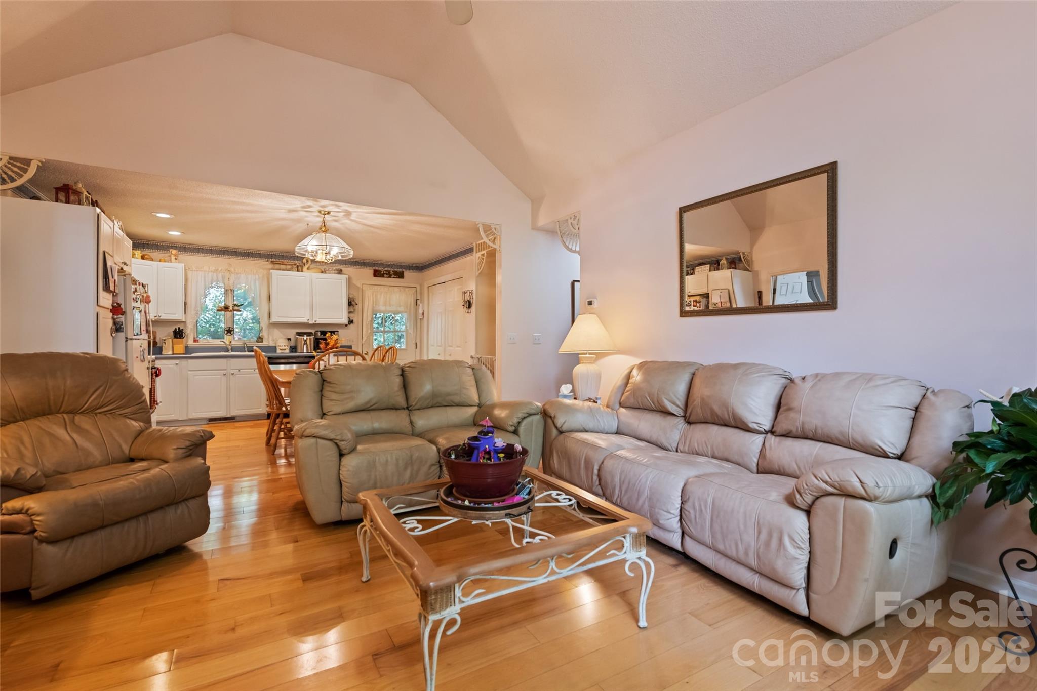 650 Creekside Drive — Maggie Valley