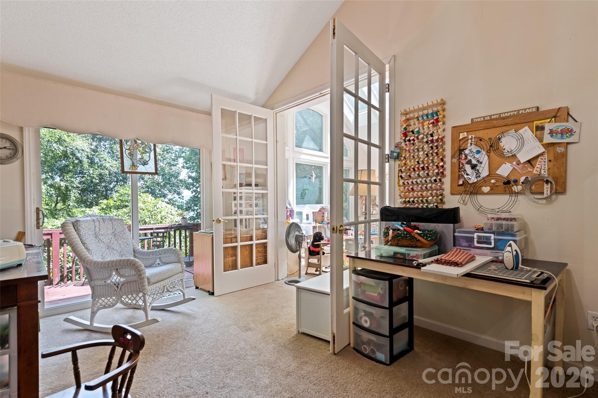 650 Creekside Drive — Maggie Valley