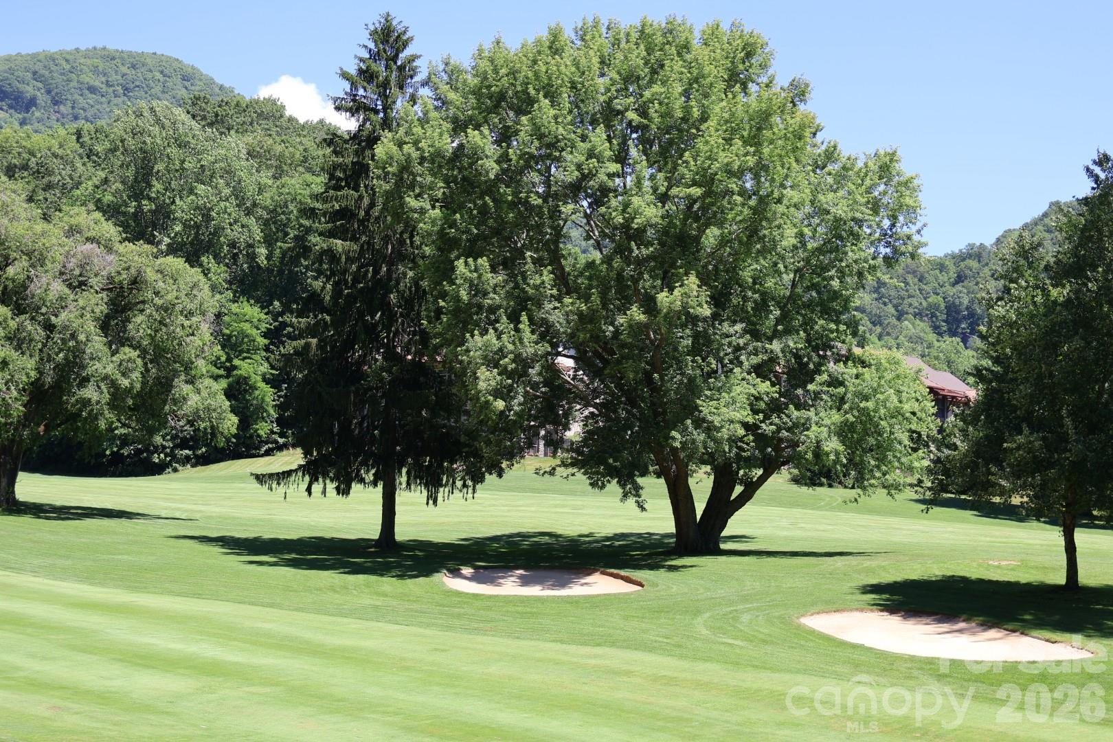 650 Creekside Drive — Maggie Valley