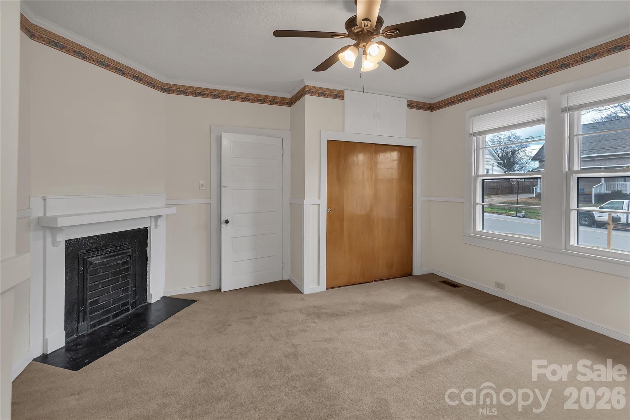 215 King Street S — Gastonia