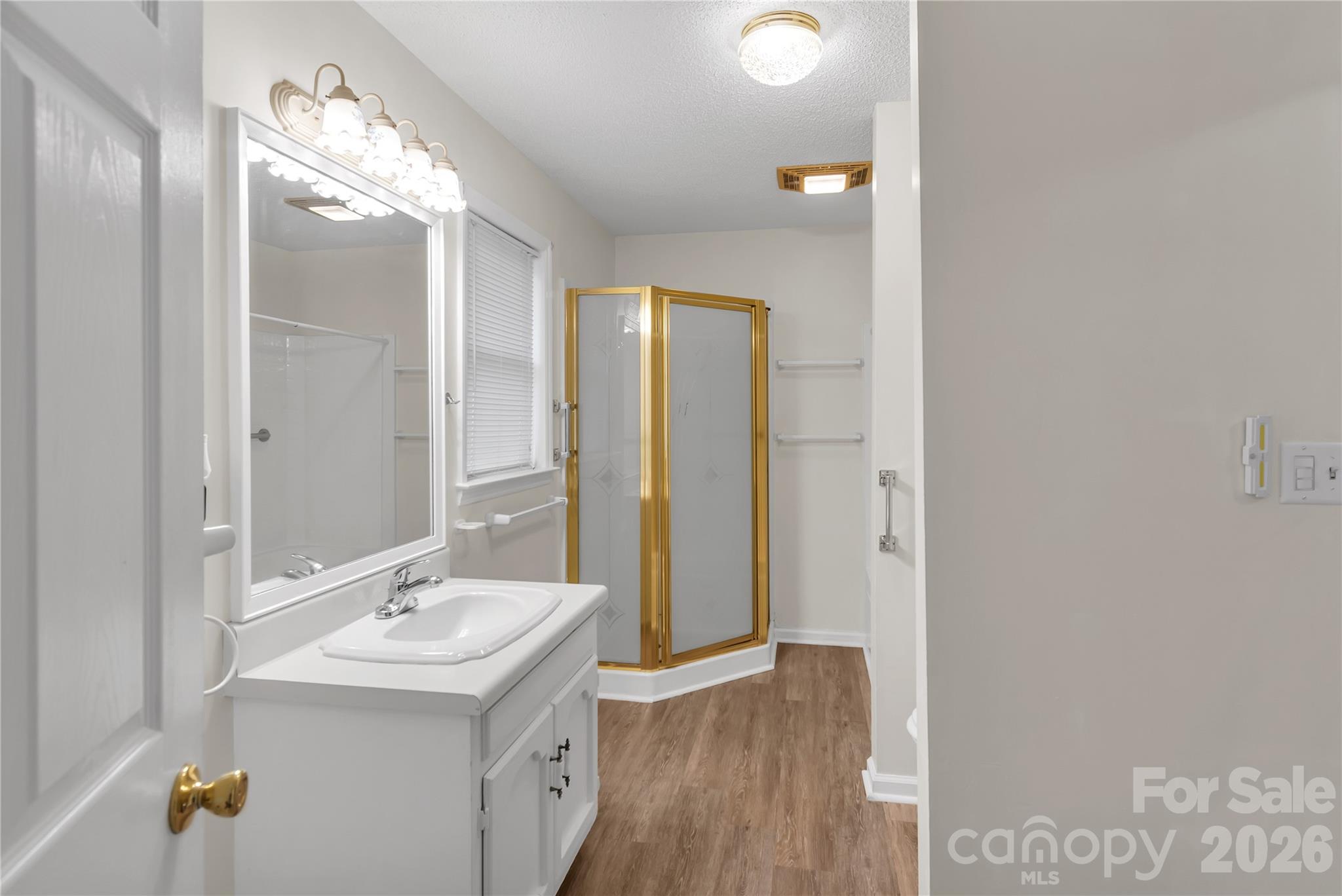 215 King Street S — Gastonia