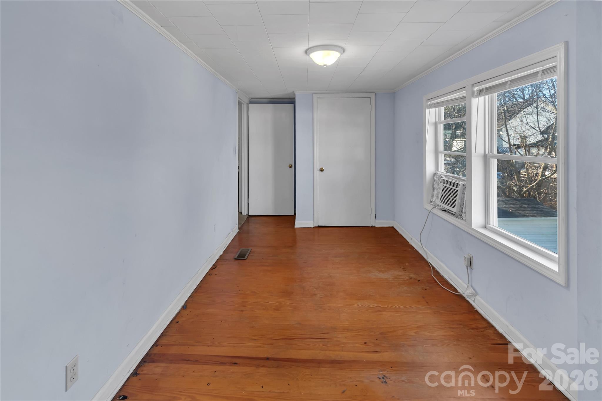 215 King Street S — Gastonia