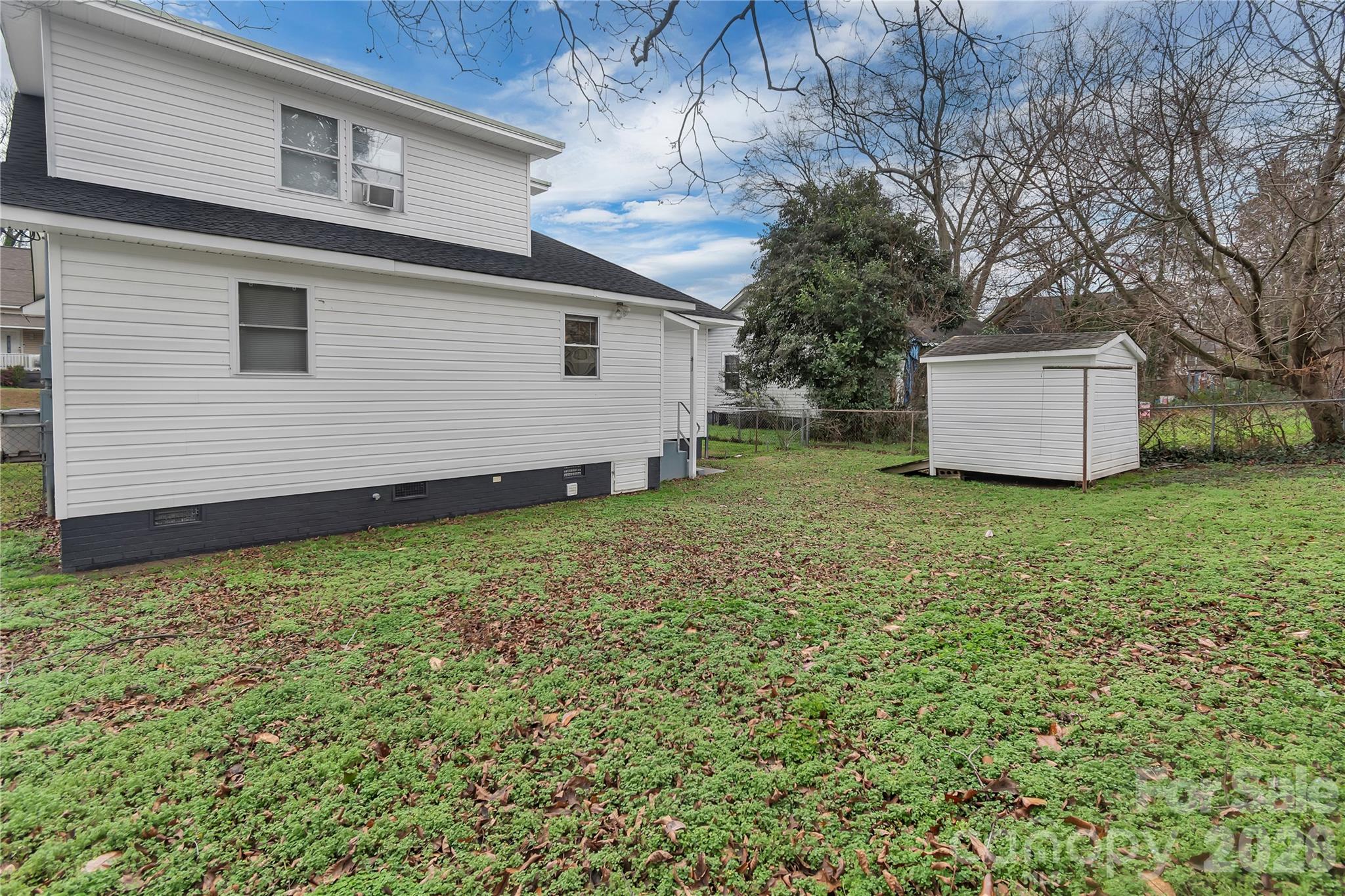 215 King Street S — Gastonia