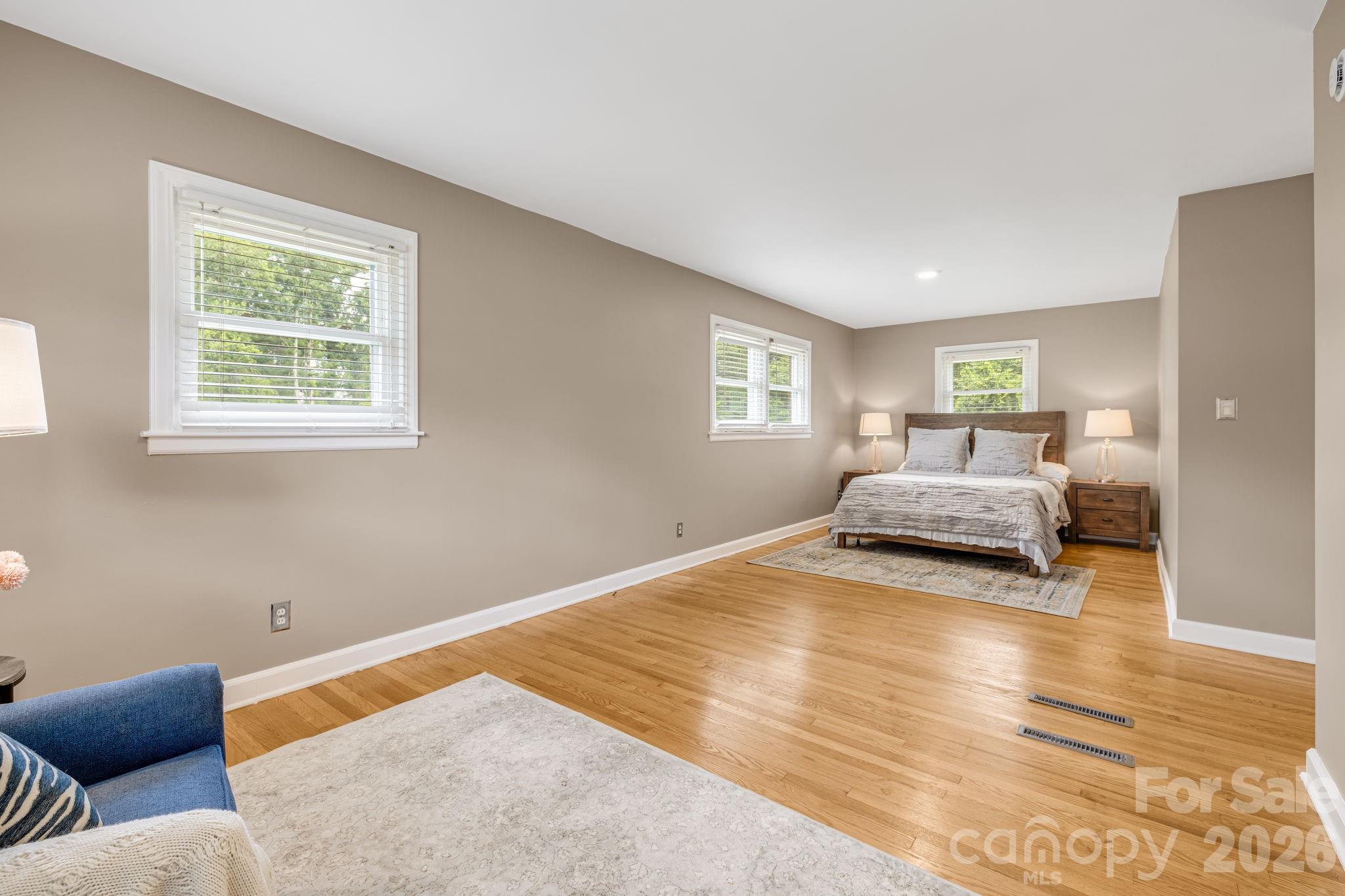 3226 Charlyne Drive — Hendersonville
