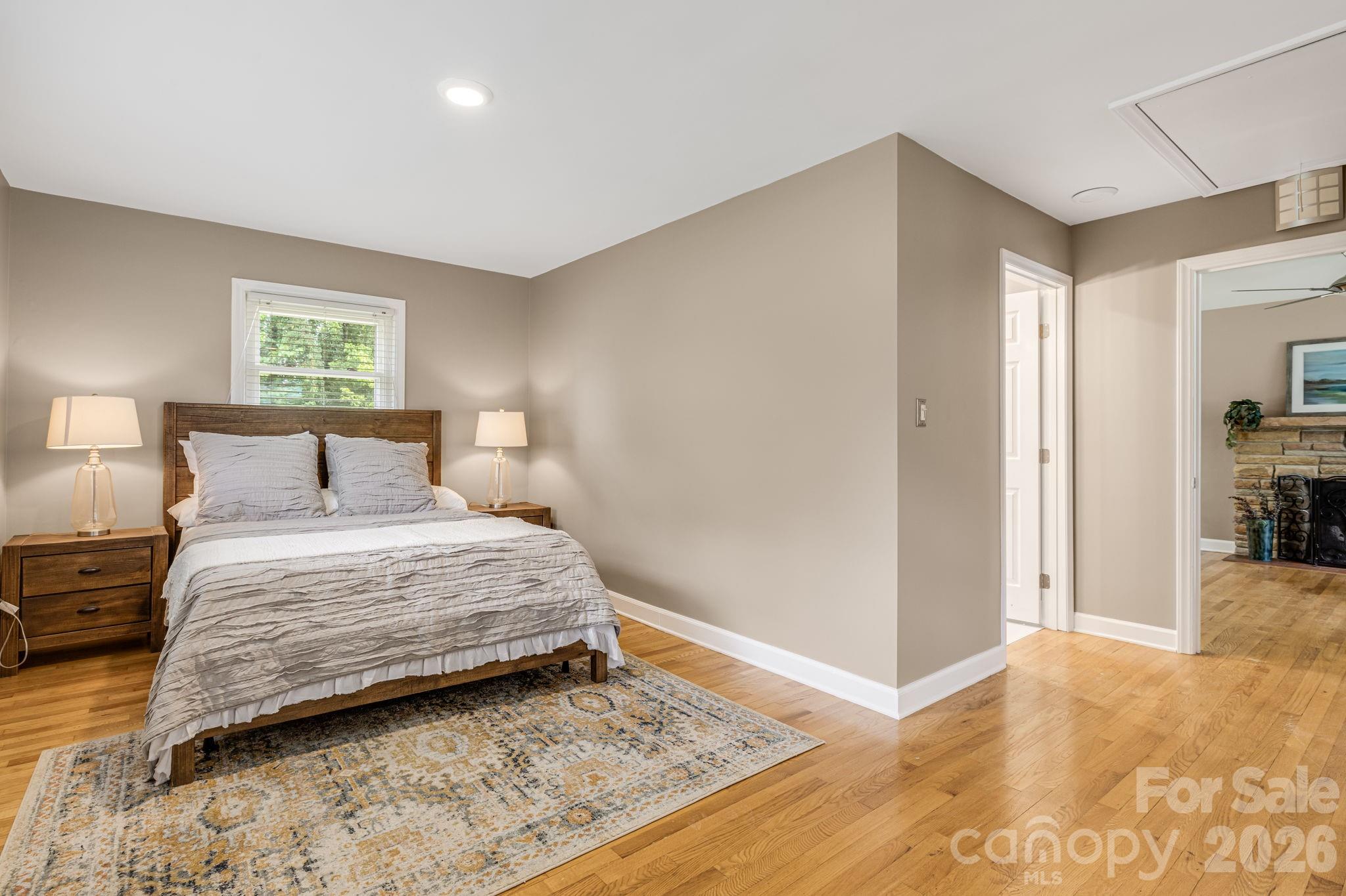 3226 Charlyne Drive — Hendersonville