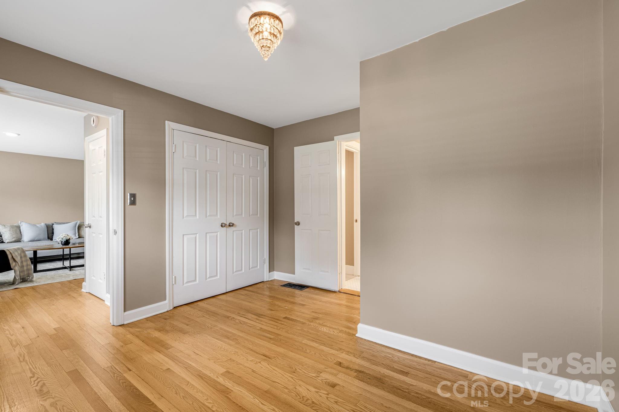 3226 Charlyne Drive — Hendersonville