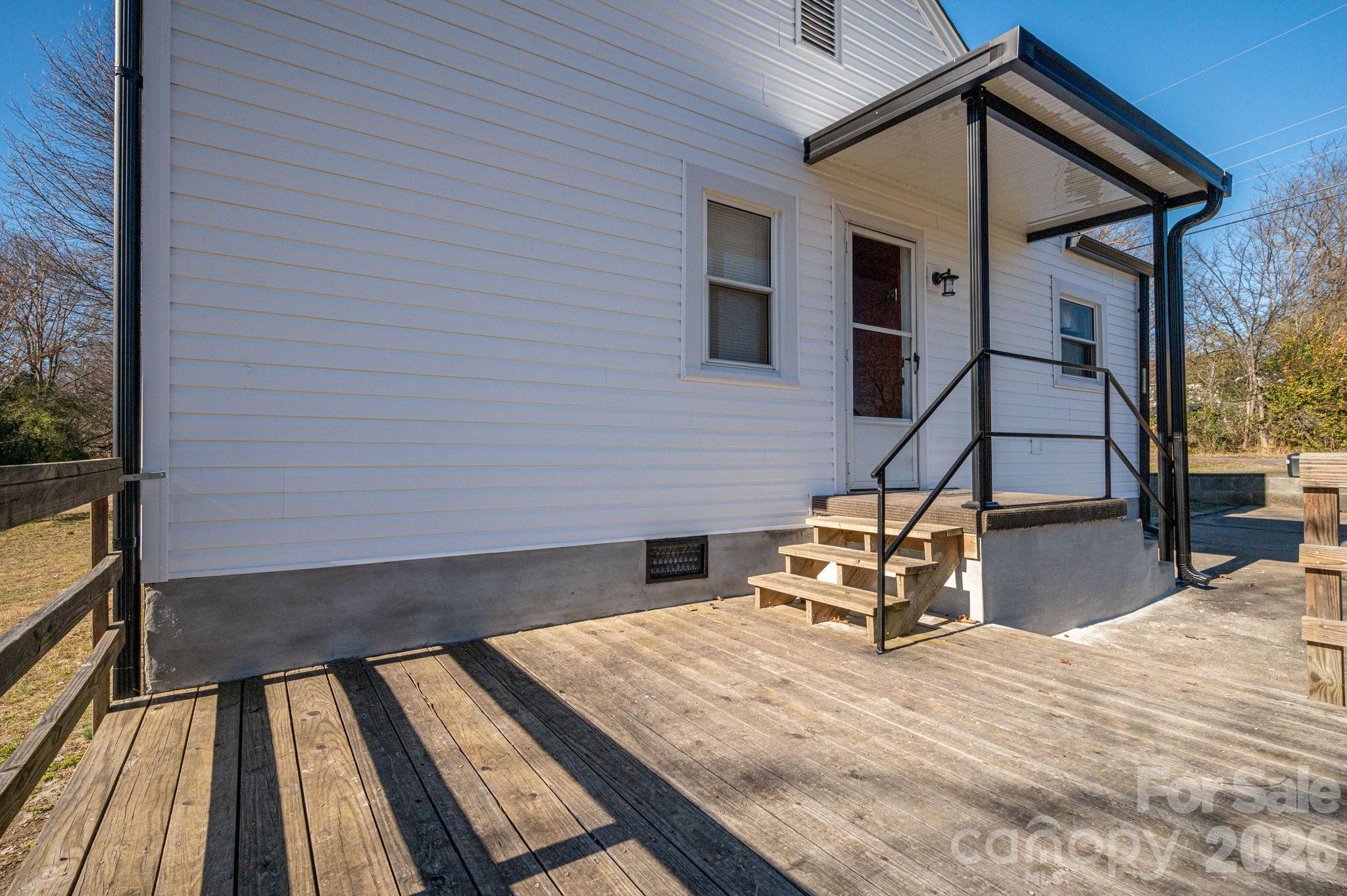 1203 W Gold Street Extension — Kings Mountain