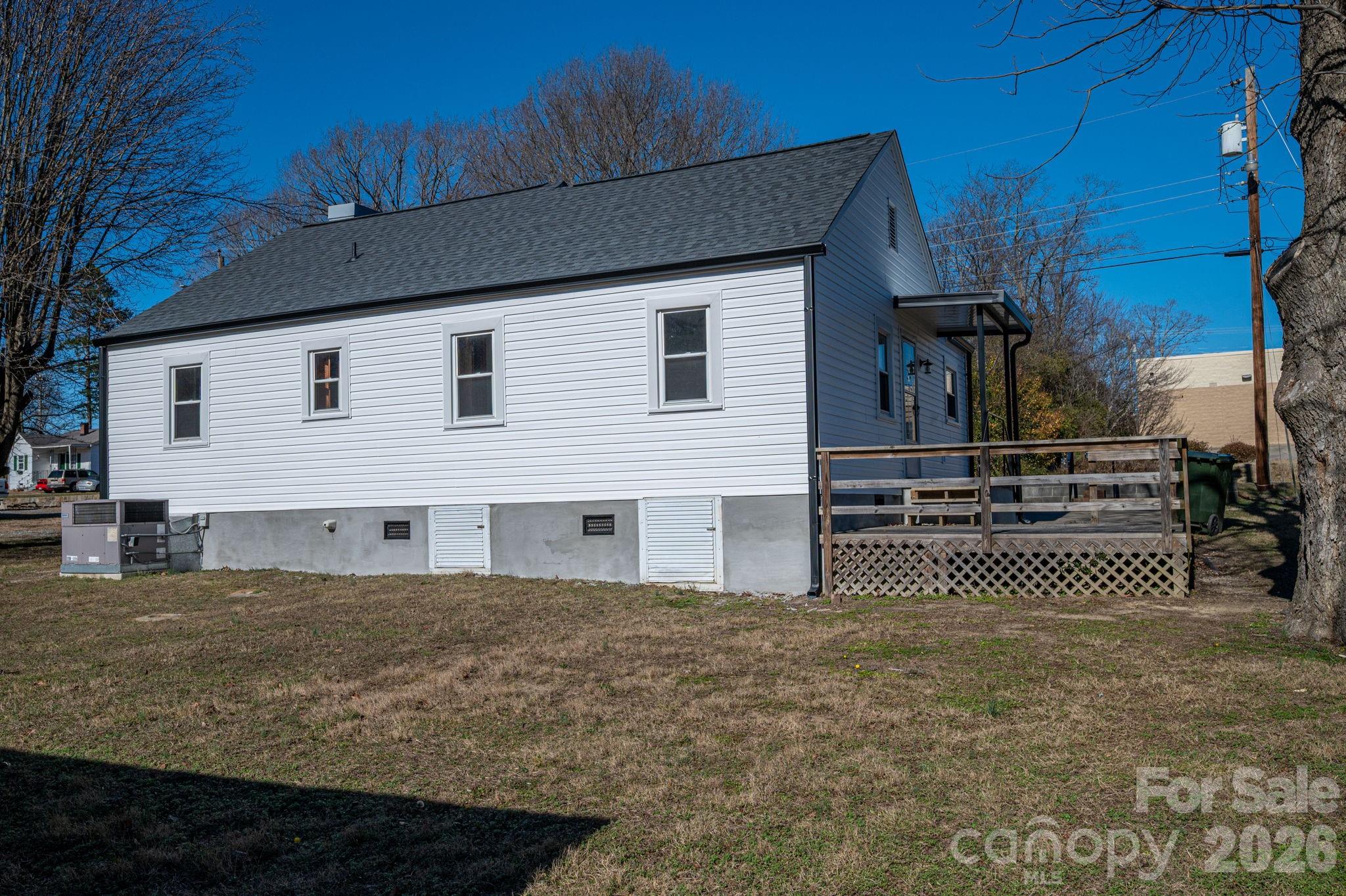 1203 W Gold Street Extension — Kings Mountain
