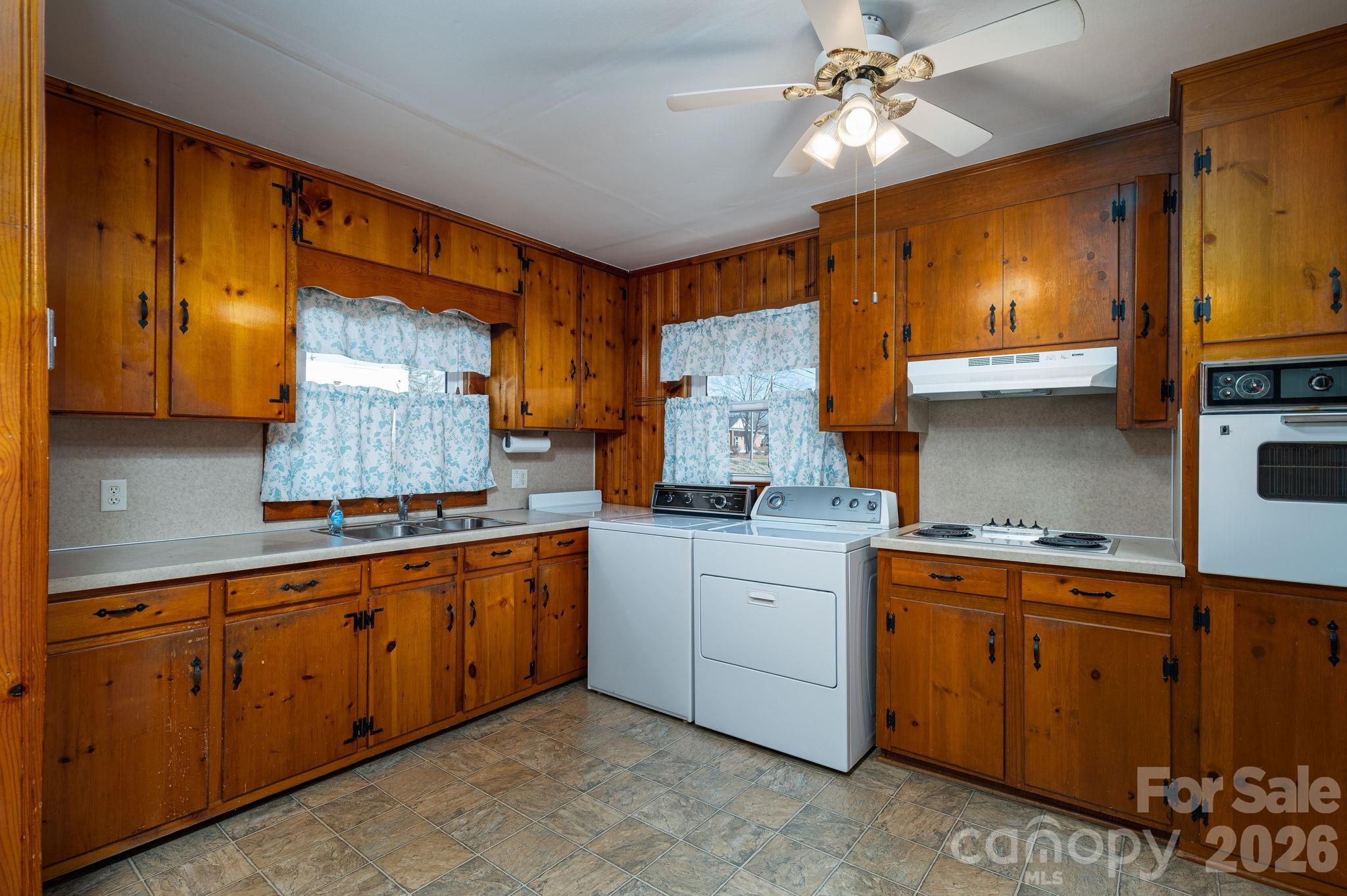1203 W Gold Street Extension — Kings Mountain