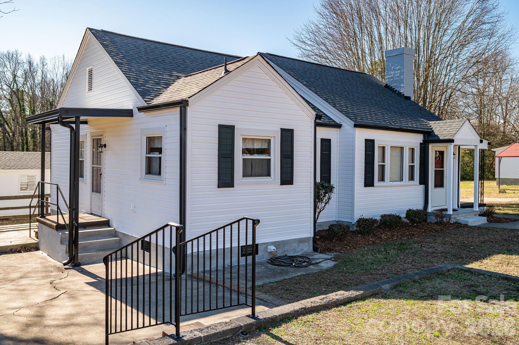 1203 W Gold Street Extension — Kings Mountain