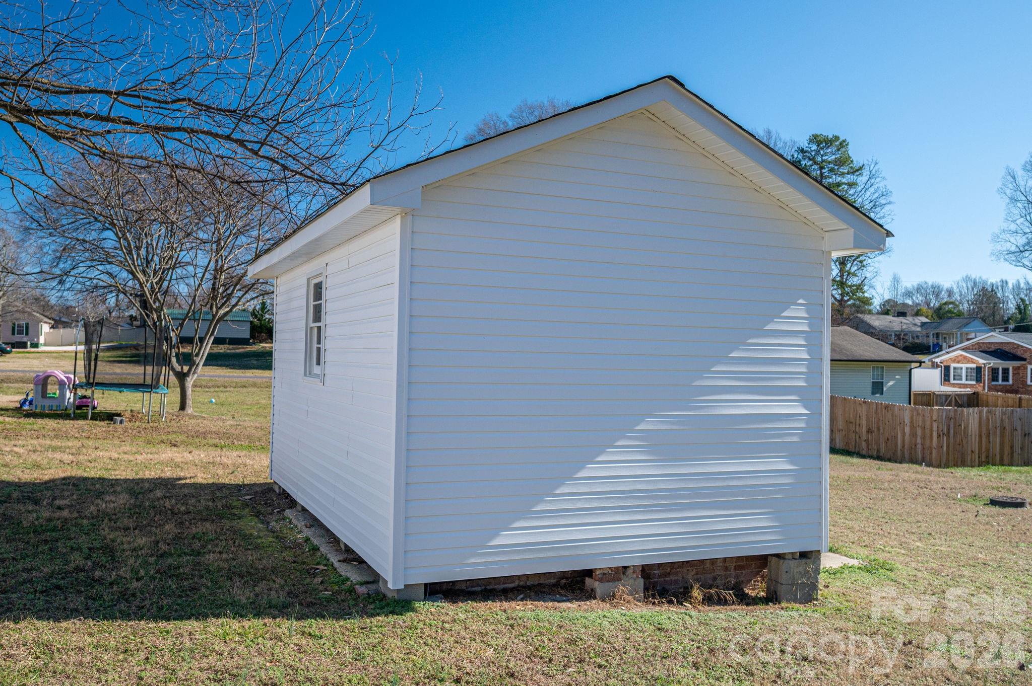 1203 W Gold Street Extension — Kings Mountain