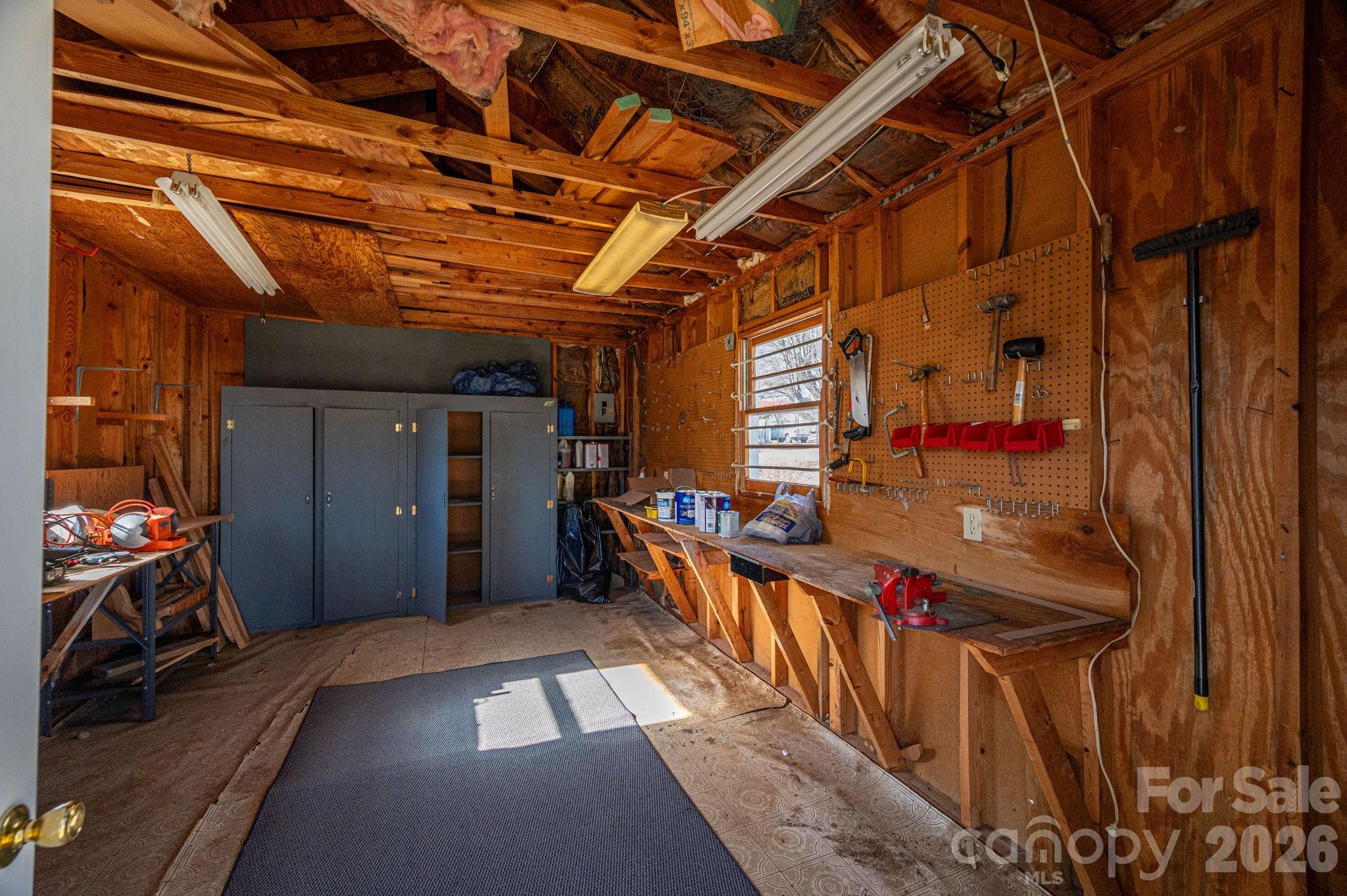 1203 W Gold Street Extension — Kings Mountain