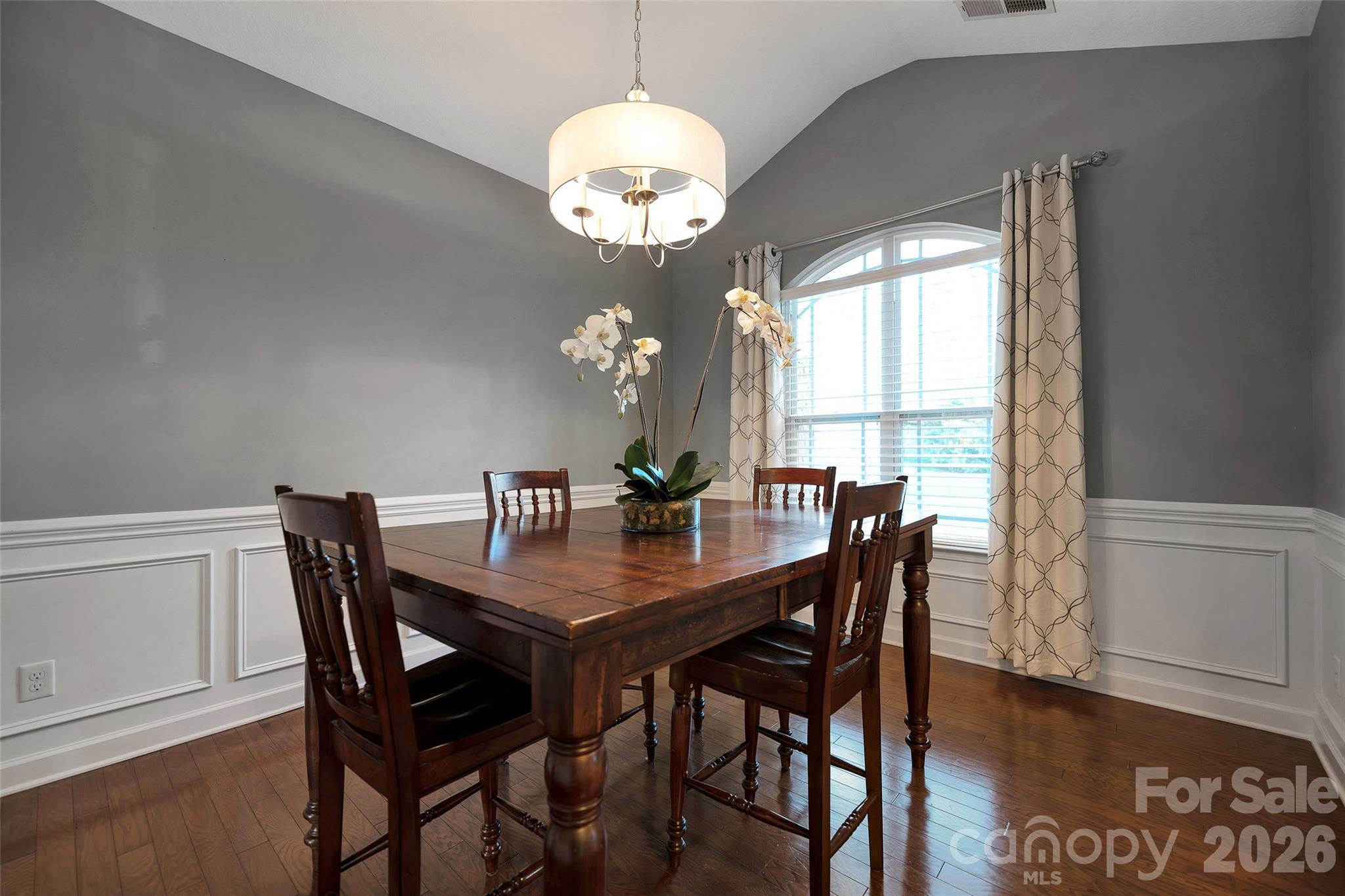 1184 McKee Farm Lane — Belmont