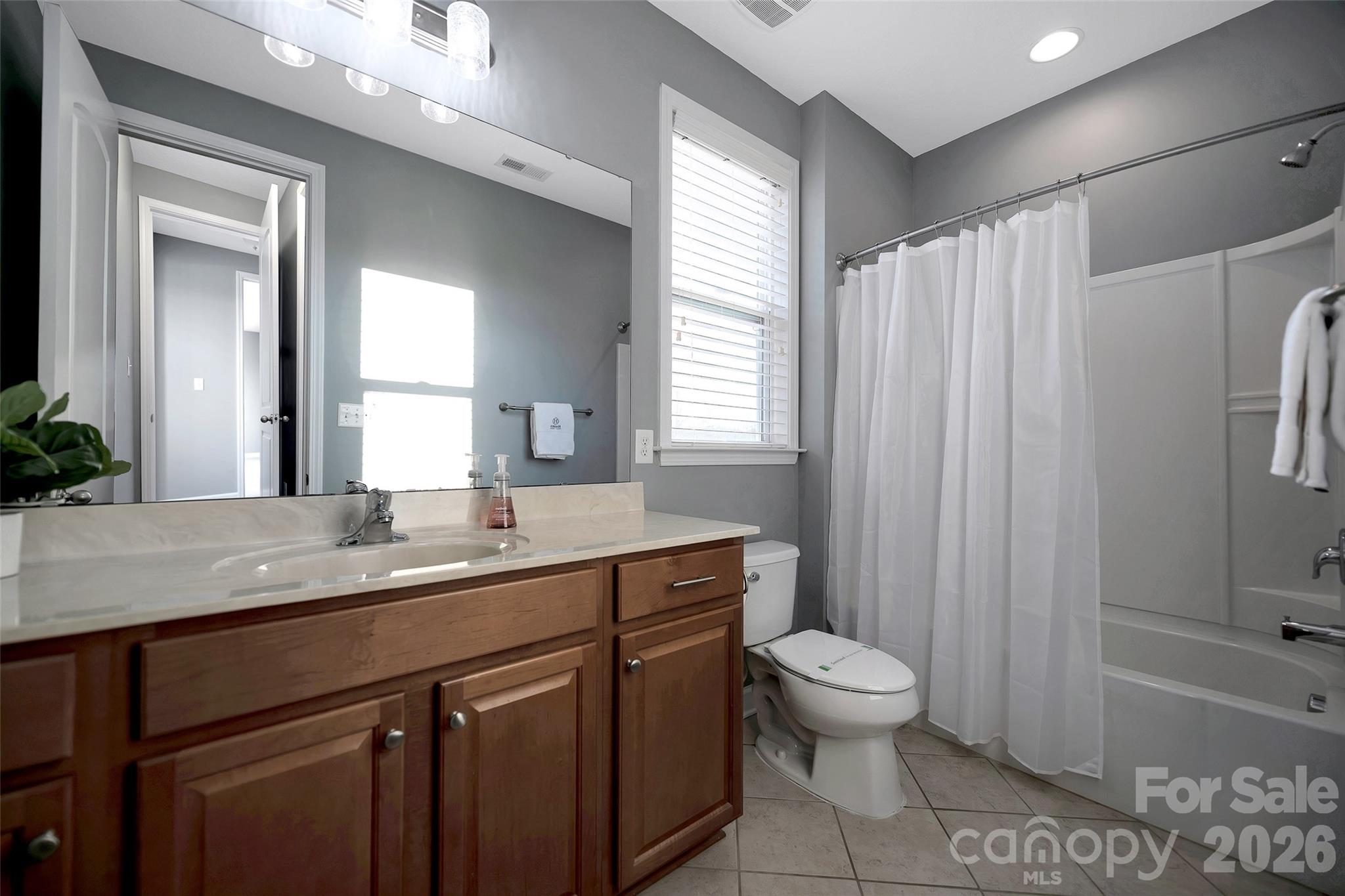1184 McKee Farm Lane — Belmont