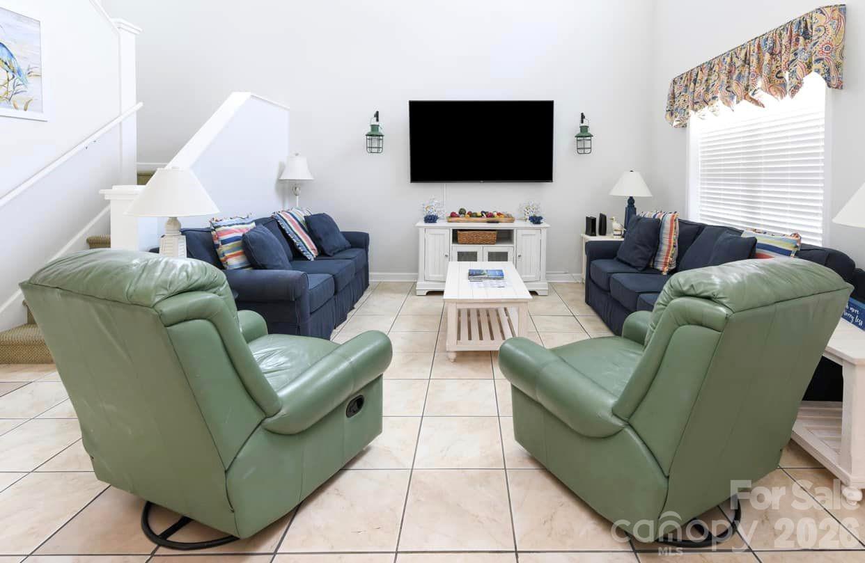113B 9th Avenue S — Surfside Beach