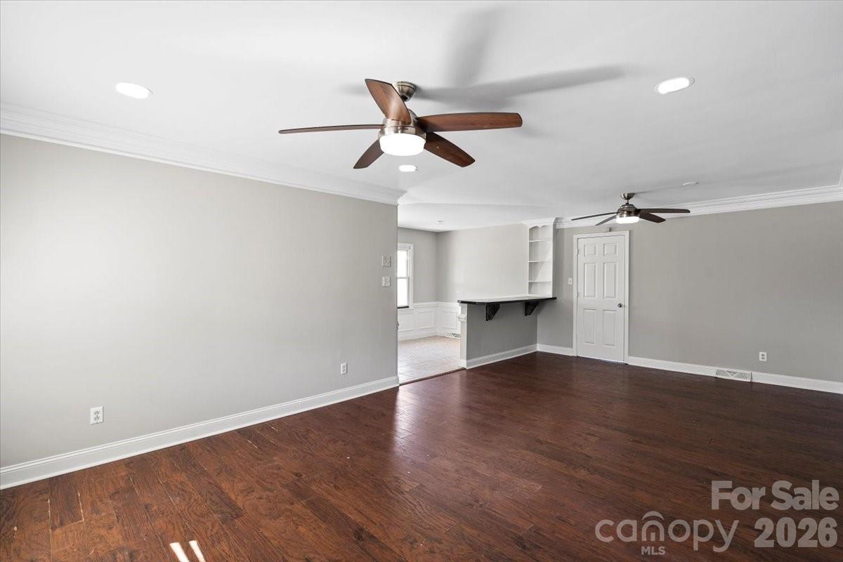 309 catawba Circle — Matthews