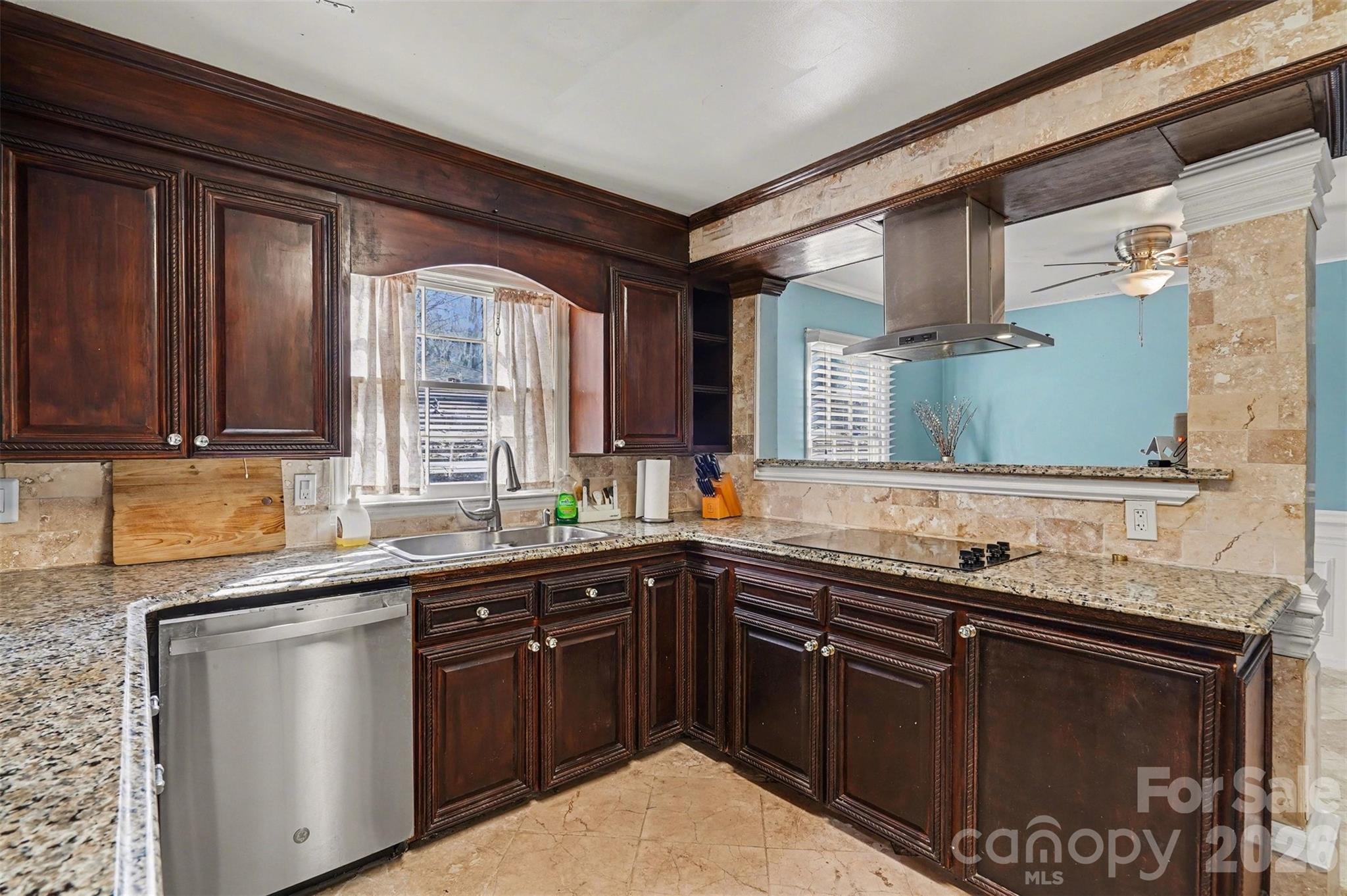 7144 CHAPPARALL Lane — Charlotte