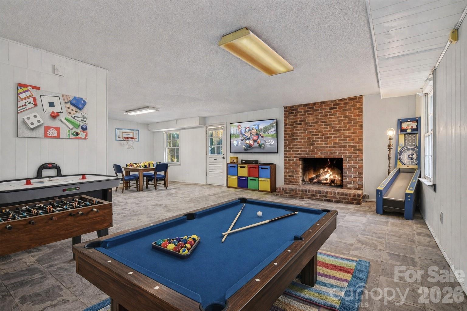 7144 CHAPPARALL Lane — Charlotte