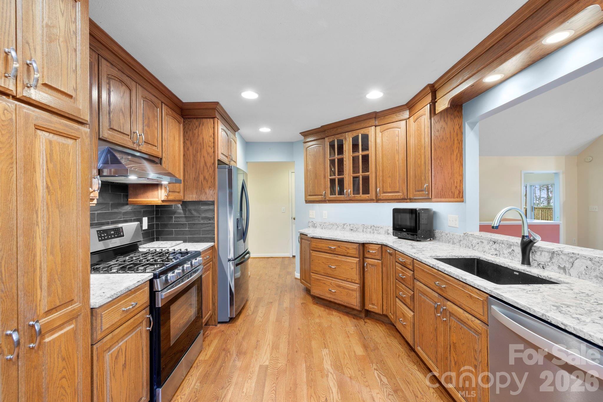 242 Carriage Summitt Way — Hendersonville