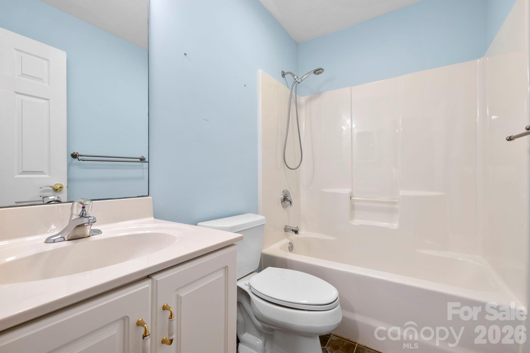 242 Carriage Summitt Way — Hendersonville