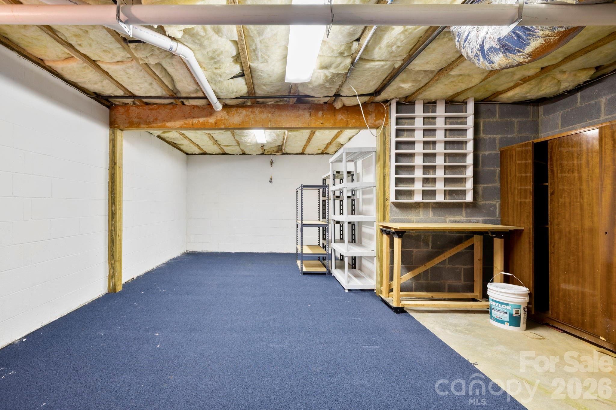 242 Carriage Summitt Way — Hendersonville