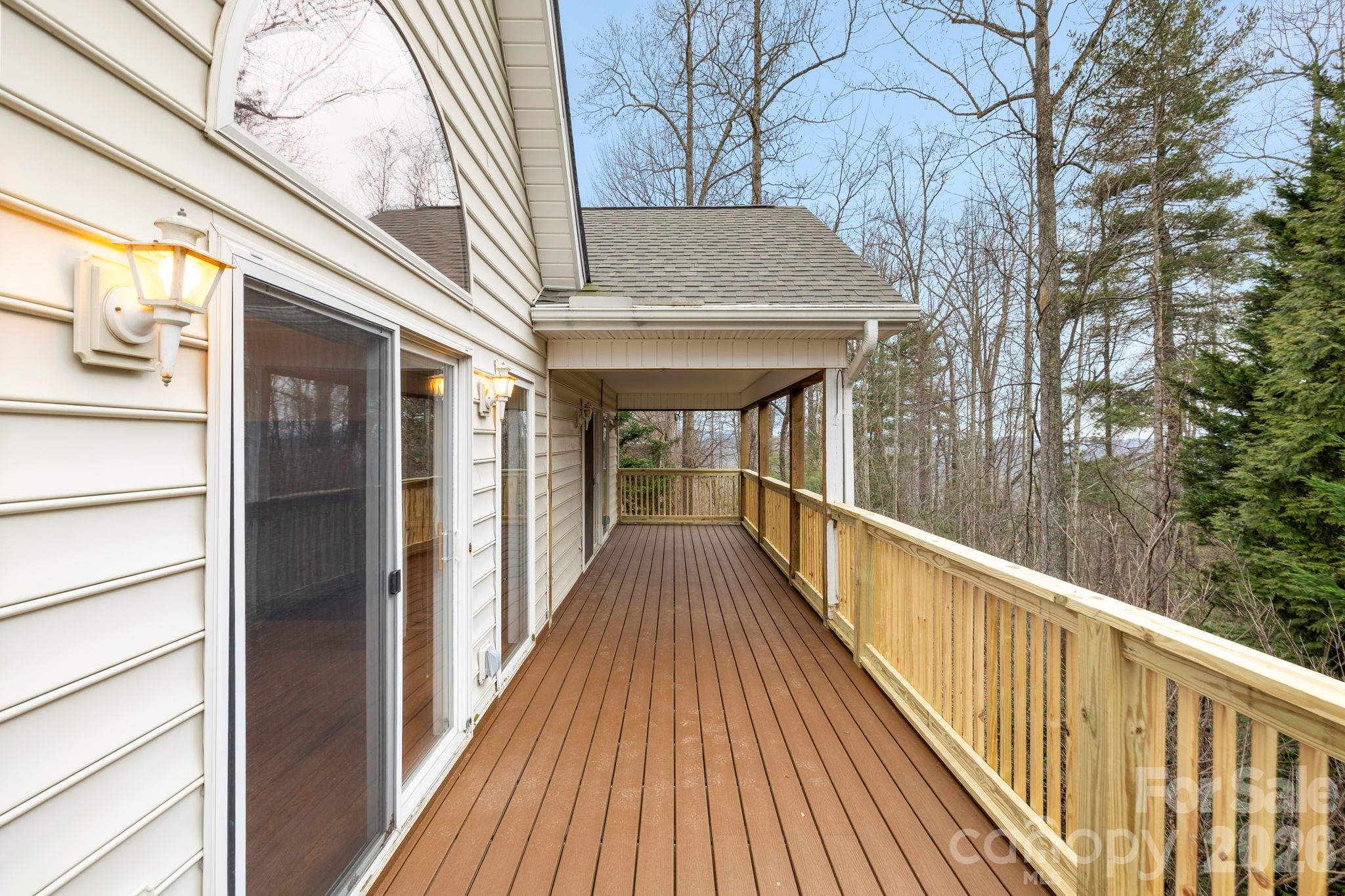 242 Carriage Summitt Way — Hendersonville