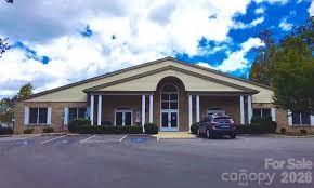 242 Carriage Summitt Way — Hendersonville