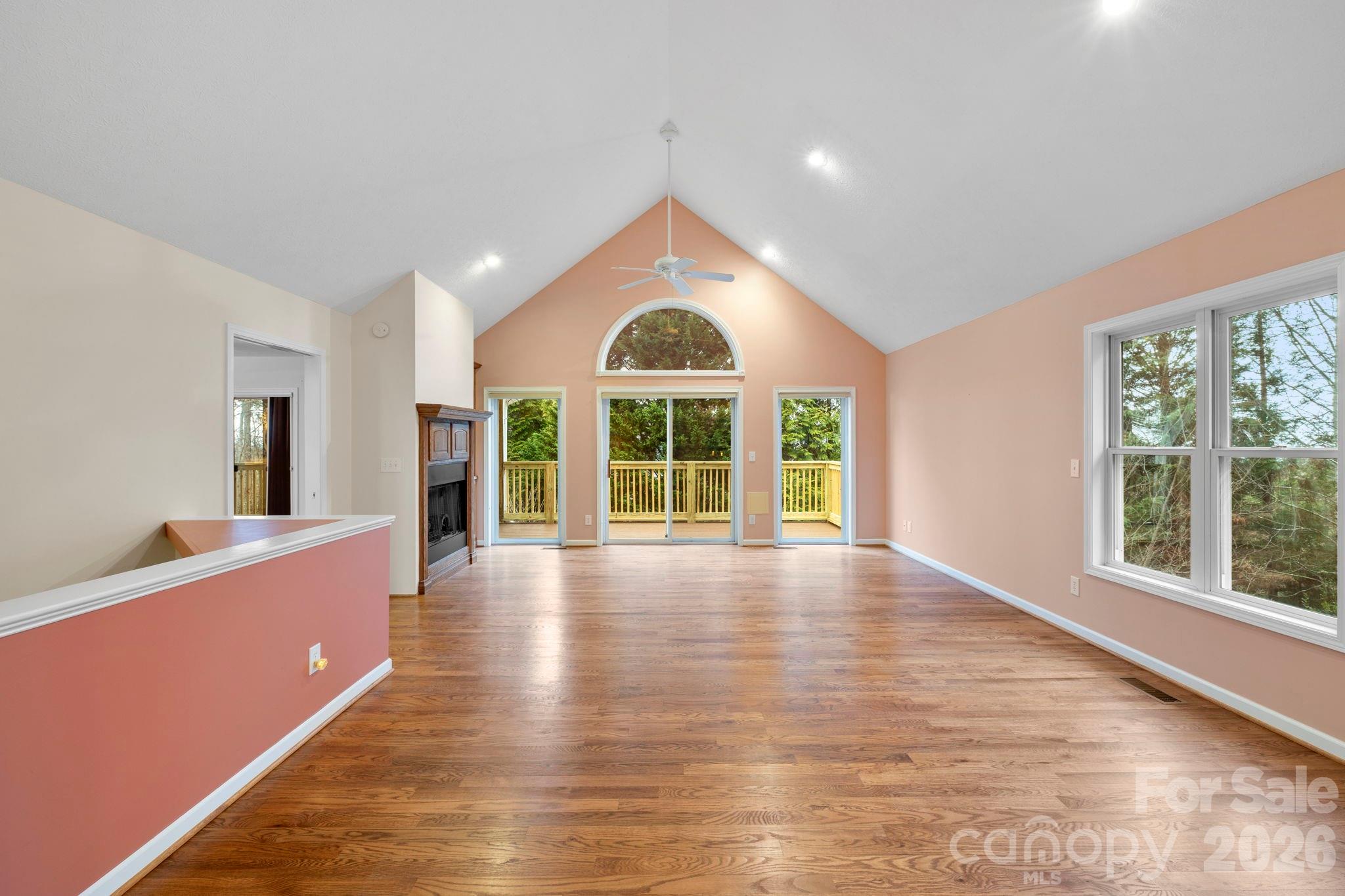 242 Carriage Summitt Way — Hendersonville